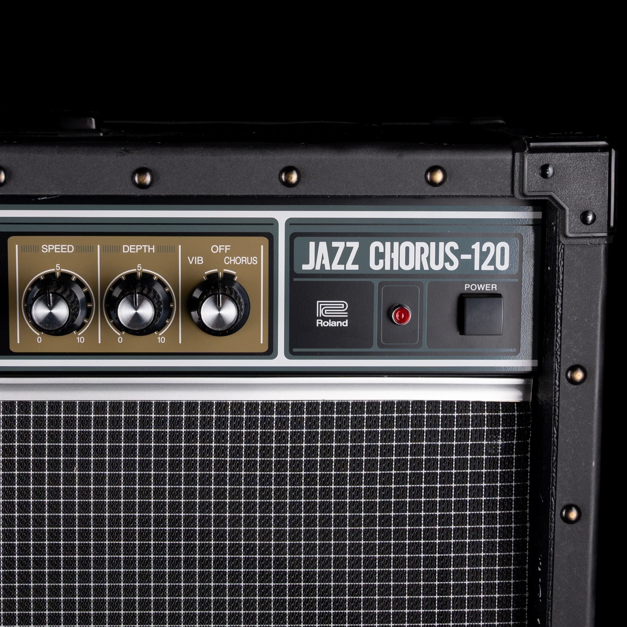 Pre Owned Roland JC-120 Guitar Amp Combo With Footswitch and Cover - Z2M6789 - Image 5