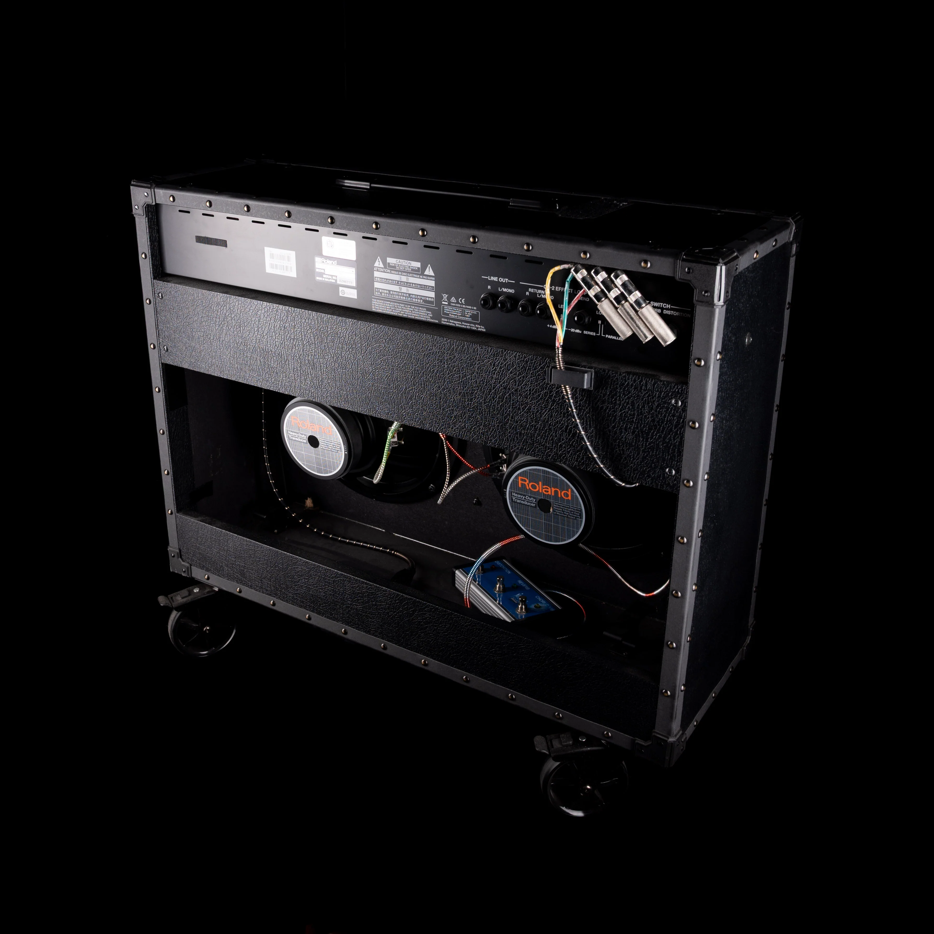 Pre Owned Roland JC-120 Guitar Amp Combo With Footswitch and Cover - Z2M6777 - Image 13
