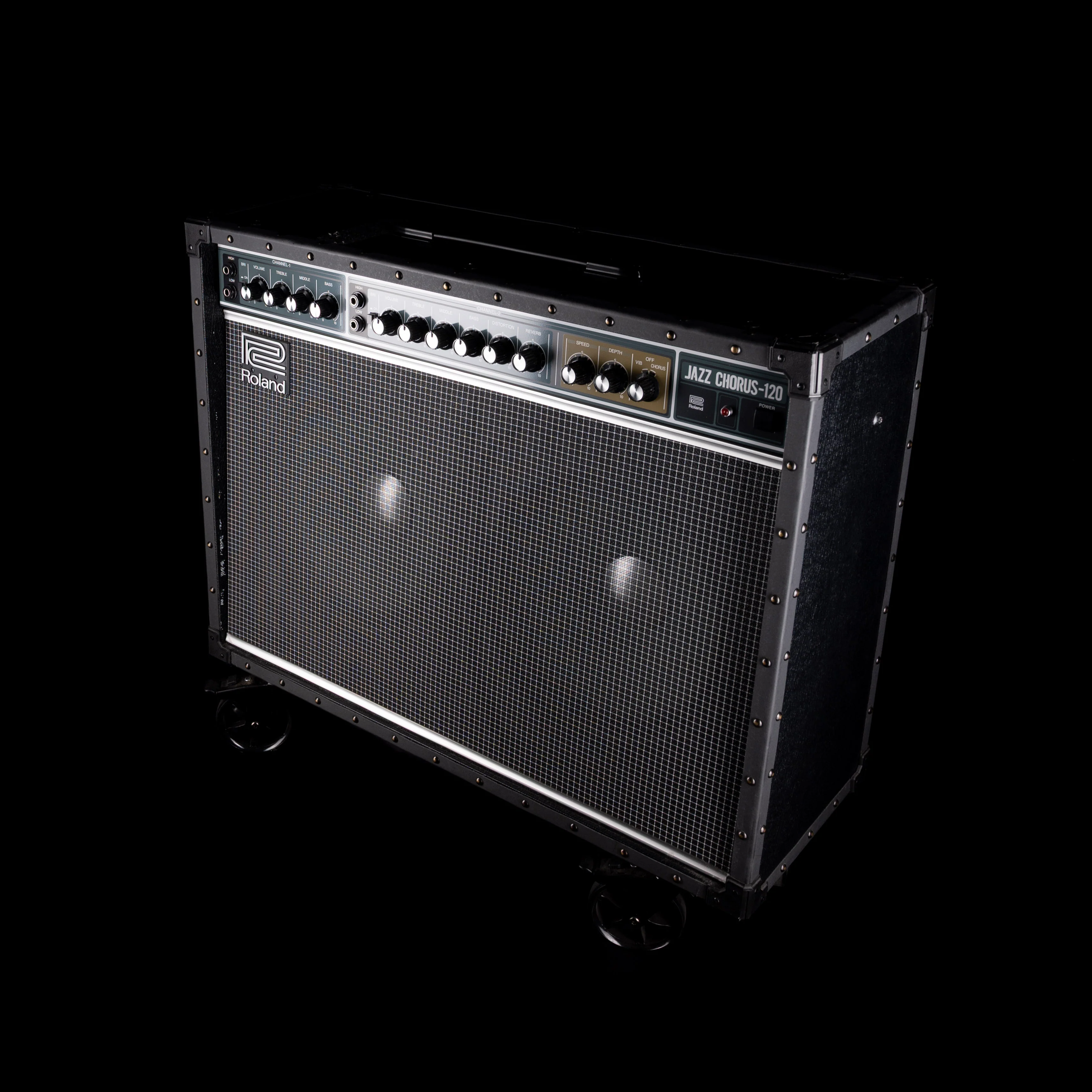 Pre Owned Roland JC-120 Guitar Amp Combo With Footswitch and Cover - Z2M6777 - Image 2