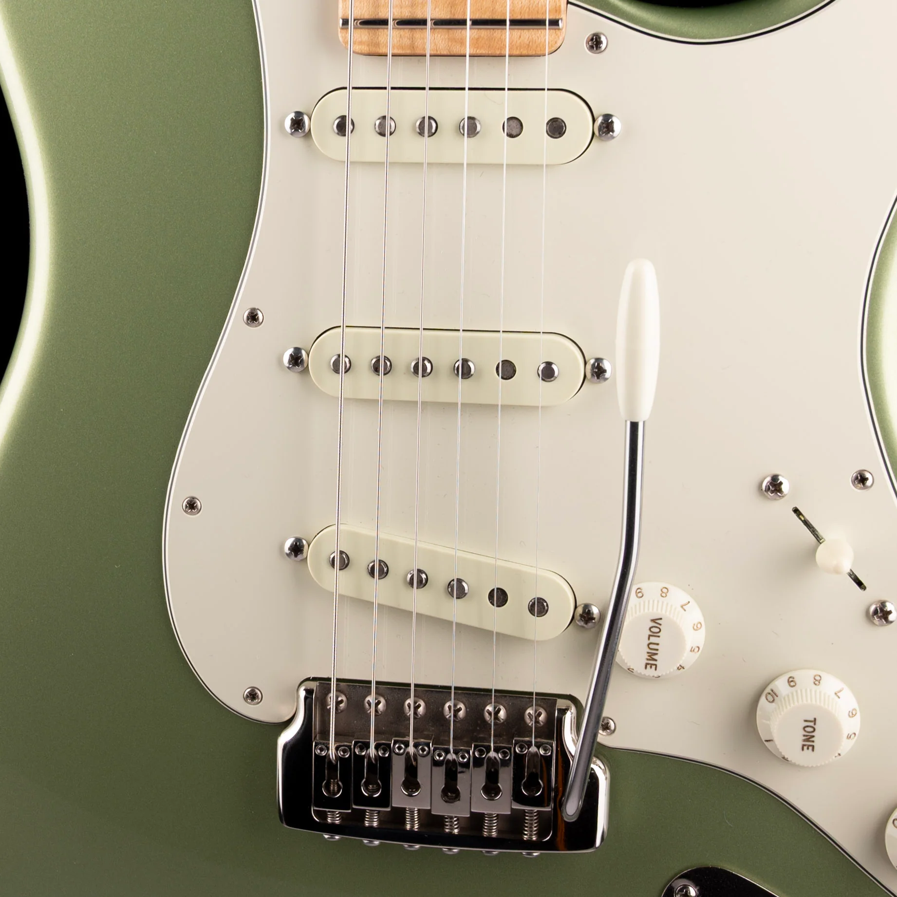 Pre Owned Ron Thorn Guitars SoCal R/S Lime Gold With OHSC - Image 4