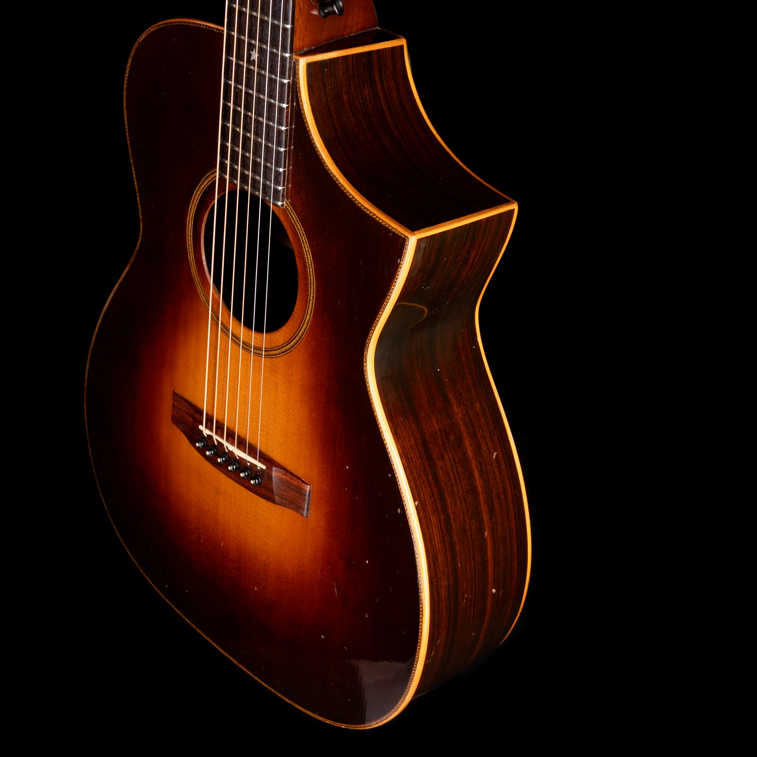 Pre-Owned Santo 1976 Dreadnaught Cutaway Electric Sunburst - Image 7