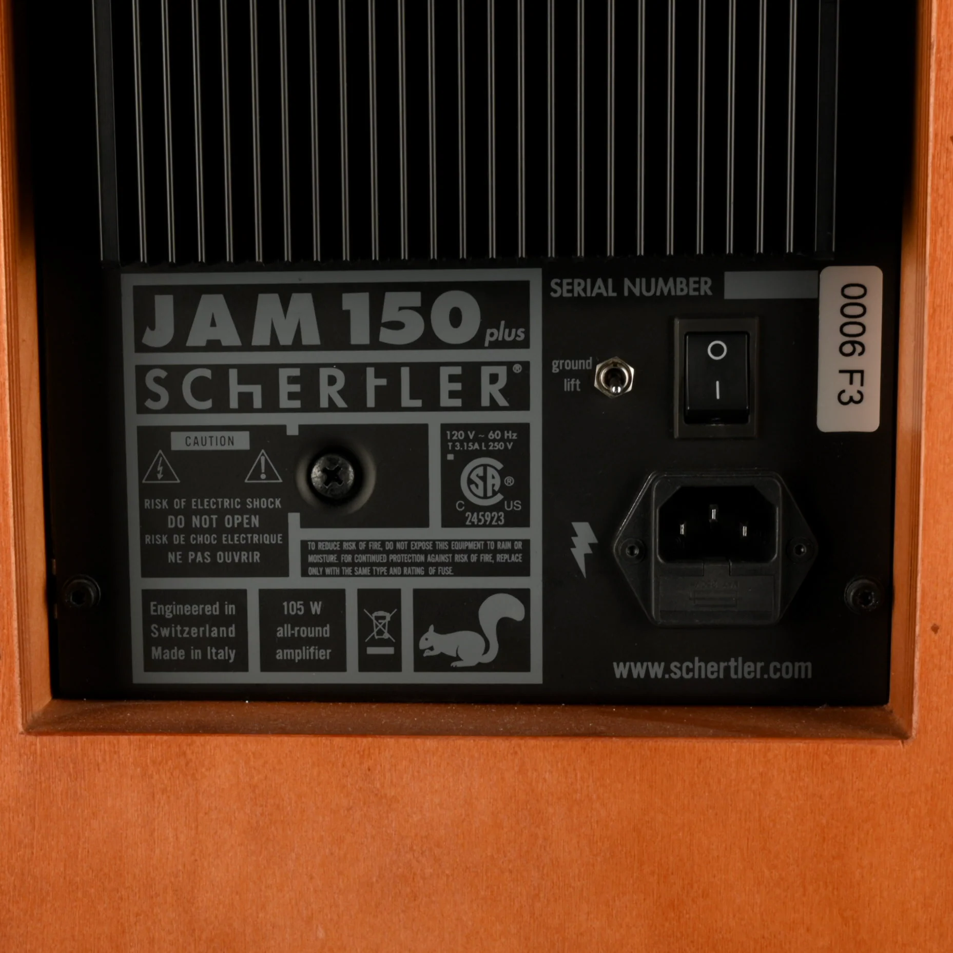 Pre Owned Schertler Jam 150 Acoustic Amplifier and Portable PA System with Carrying Case - Image 8
