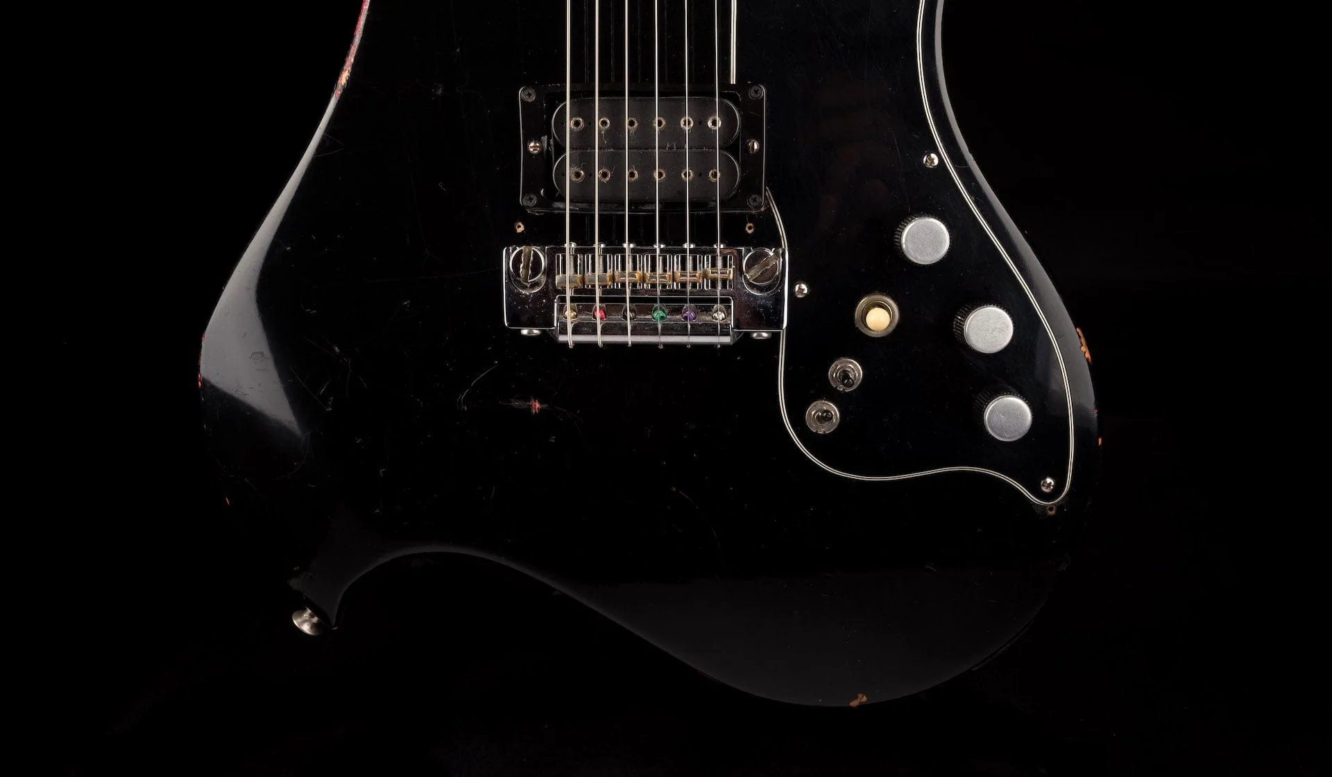 Pre Owned Silver Street Nightwing Black Electric Guitar With Gig Bag - Image 5