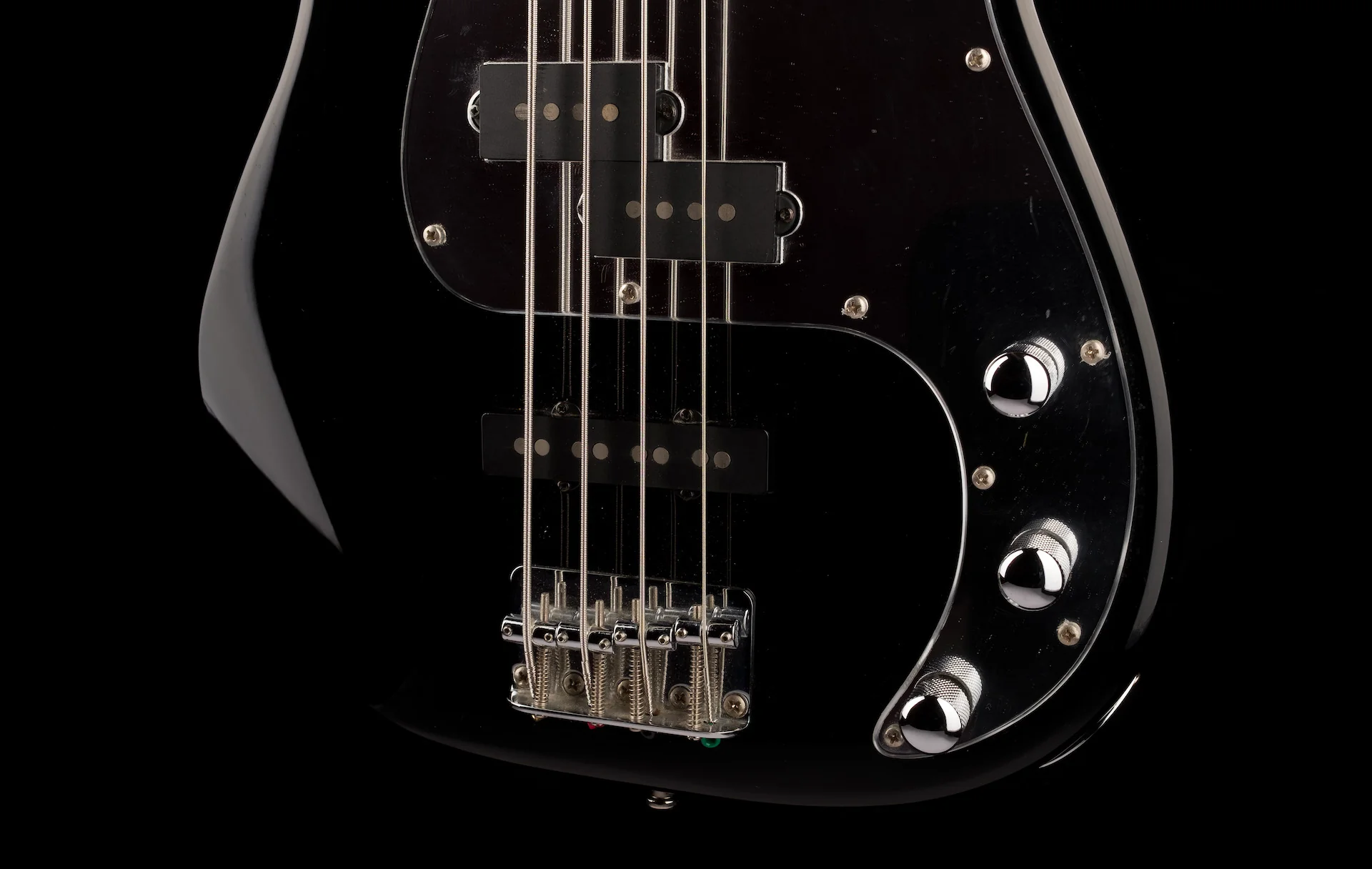 Pre Owned Squier Precision Bass Special Edition Black and Chrome With Case - Image 5