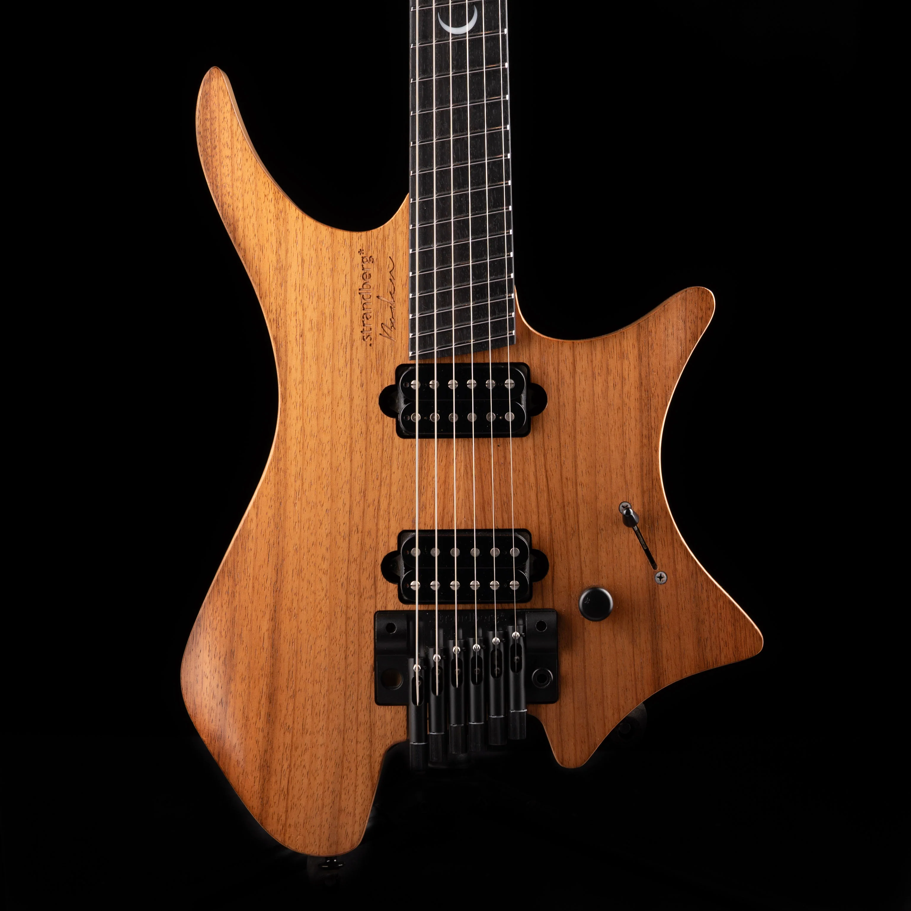 Pre-Owned Strandberg Boden Prog NX6 Natural With Gig Bag