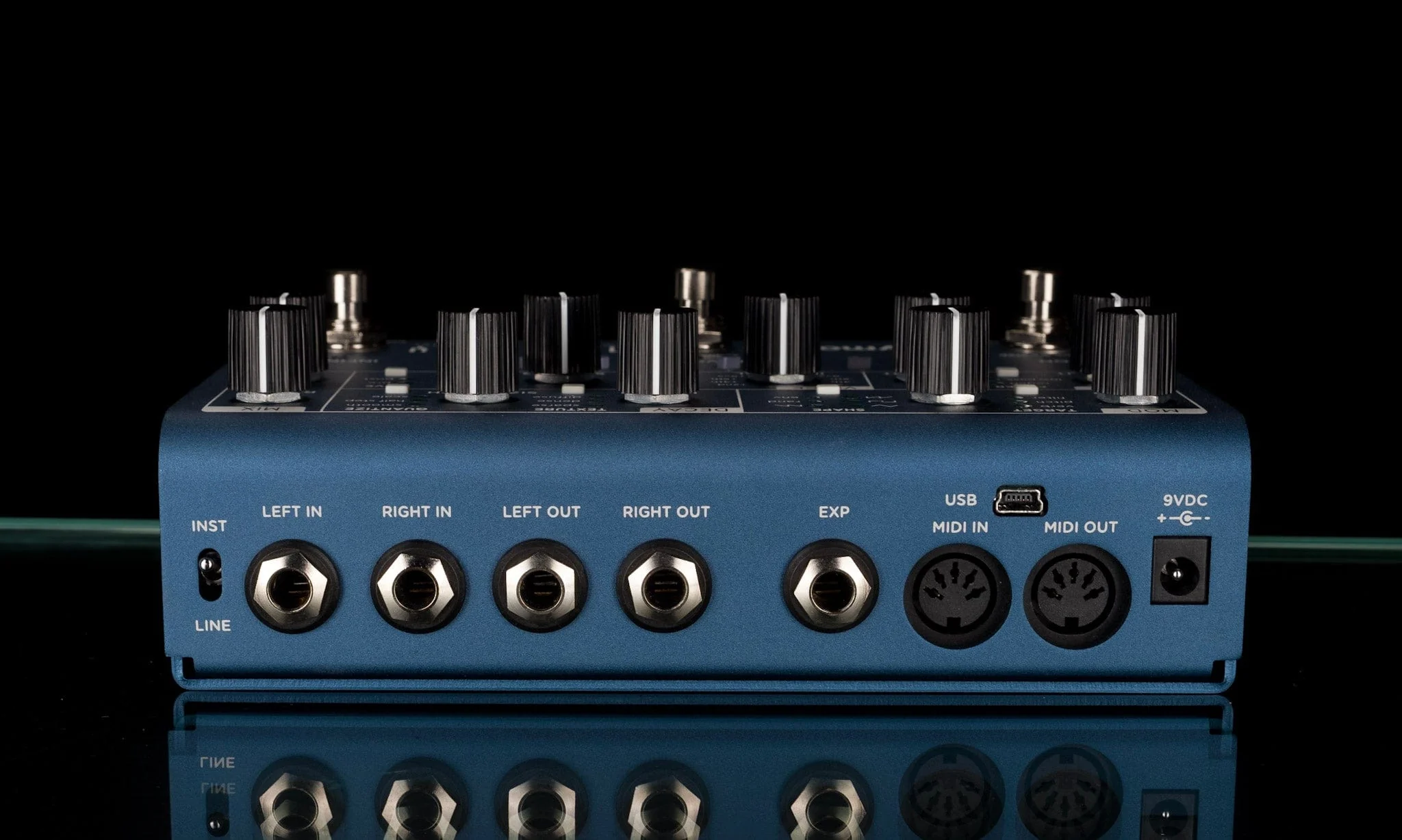 Pre Owned Strymon Nightsky Time-Warped Reverberator Guitar Effect Pedal - Image 3