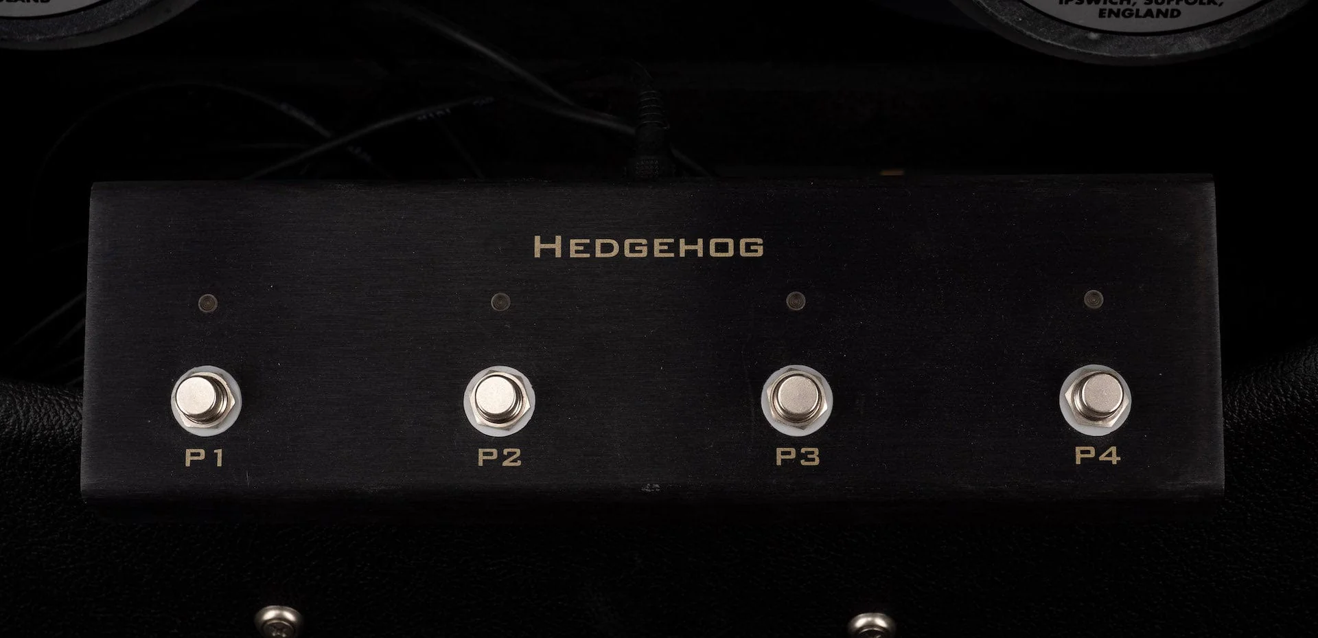 Pre-owned Suhr Hedgehog 50 Head and Hedgehog 2x12 Cabinet Celestion G12-65 - Image 17