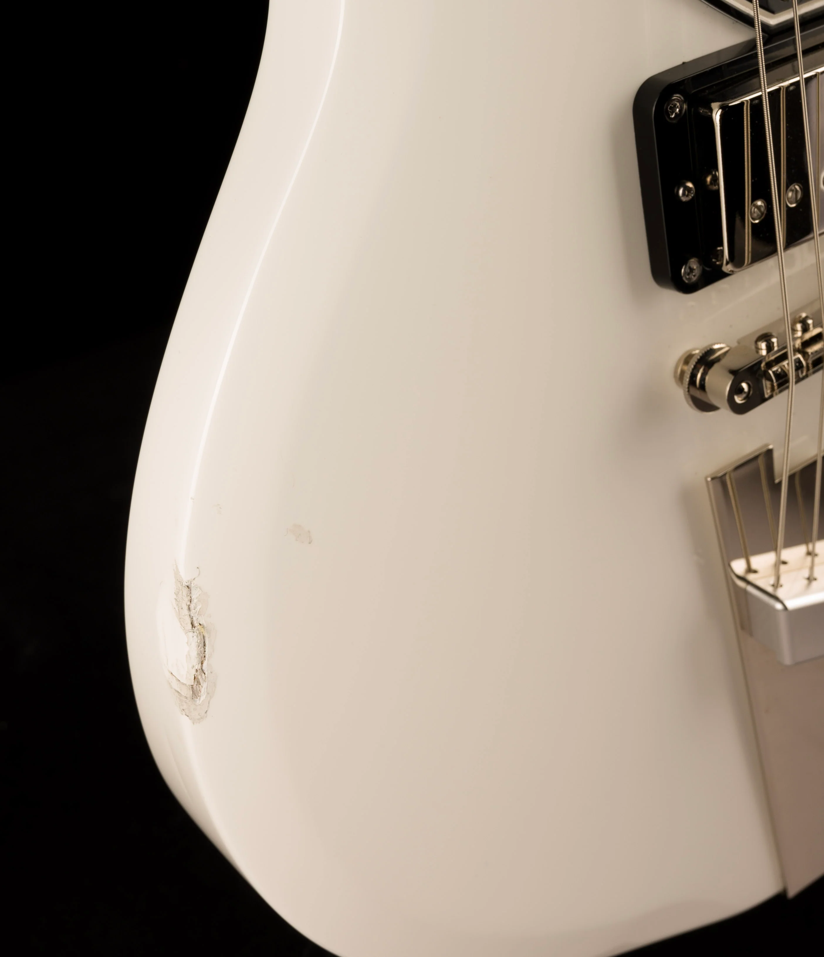 Pre Owned Supro 1224DBHT Limited Edition David Bowie 1961 Dual Tone Hardtail White With Gig Bag - Image 10