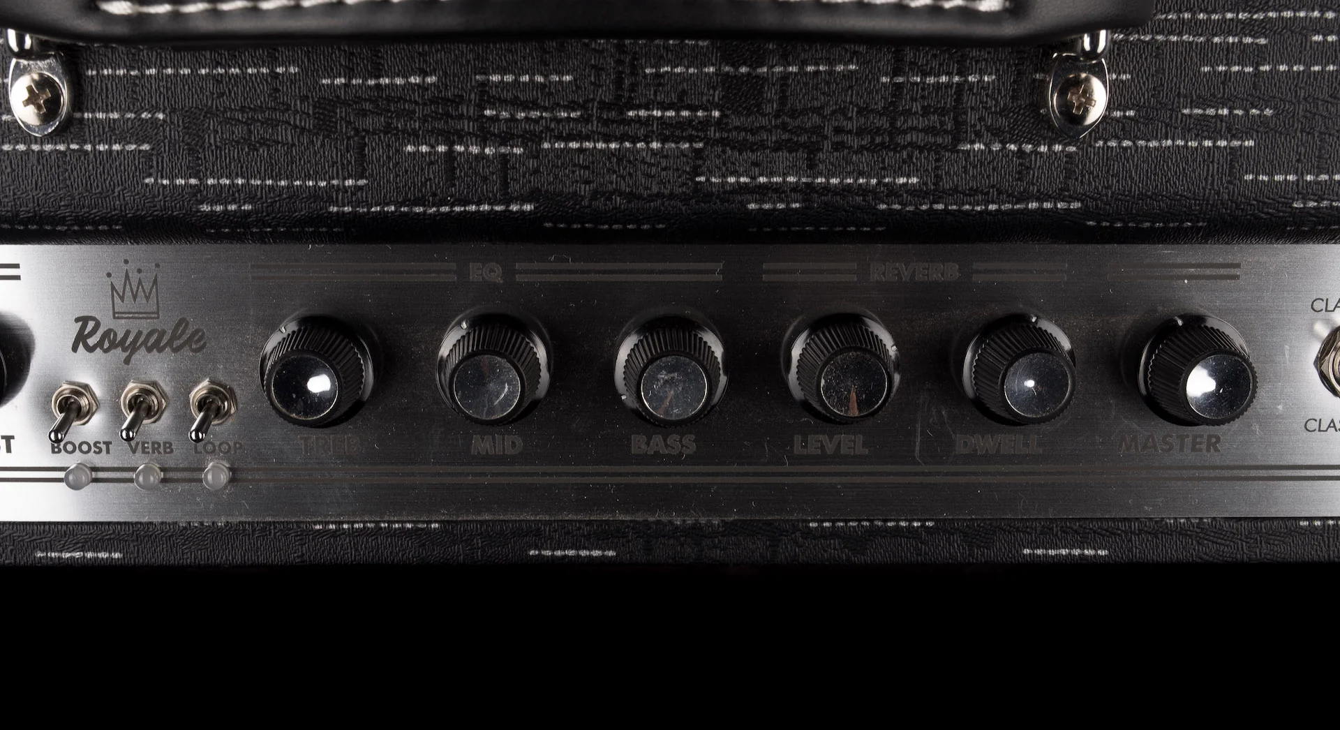 Pre Owned Supro Royale Model 1432R Black Guitar Amp Combo - Image 5