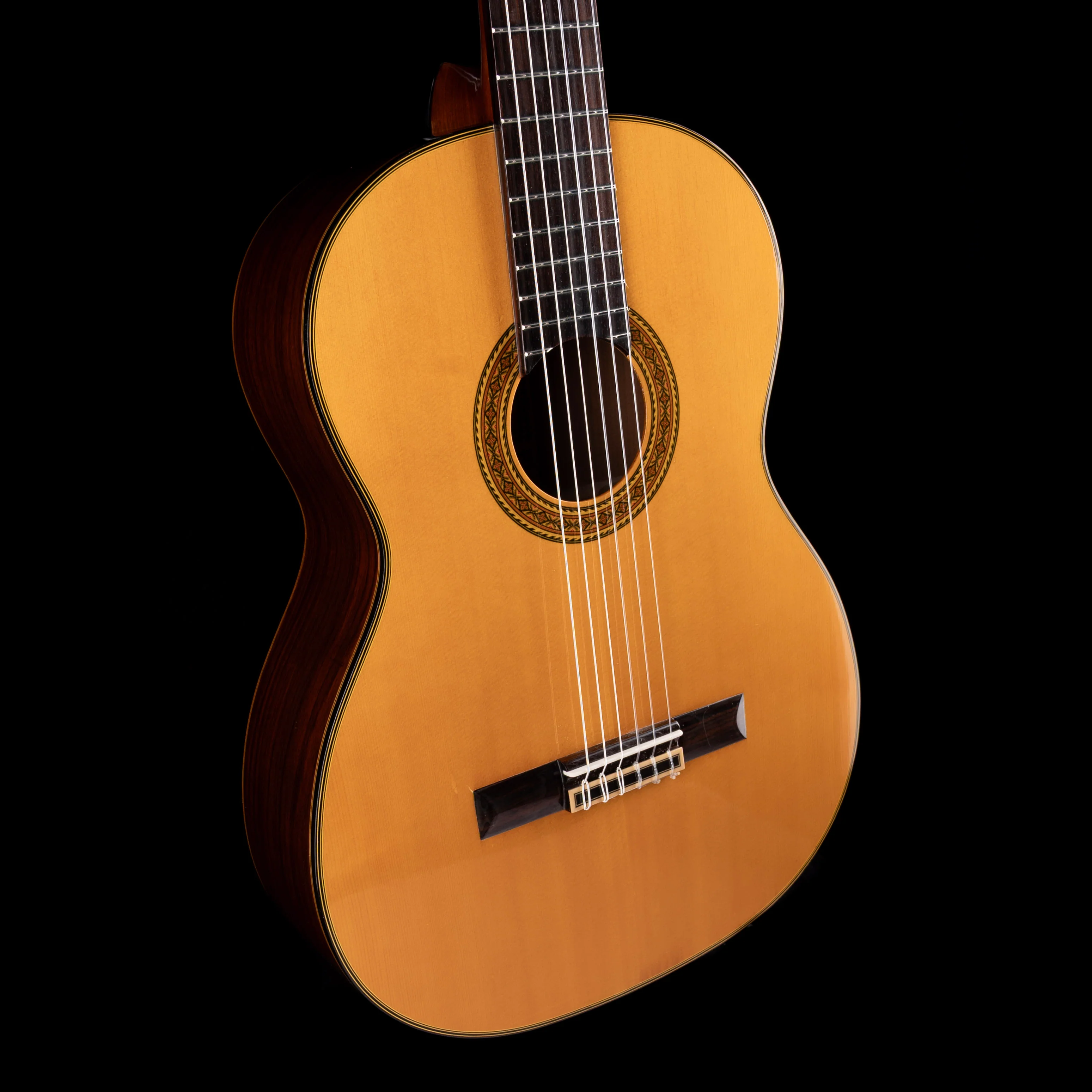 Pre Owned Takamine Made In Japan Model C-128 Nylon Classical Guitar Natural - Image 7
