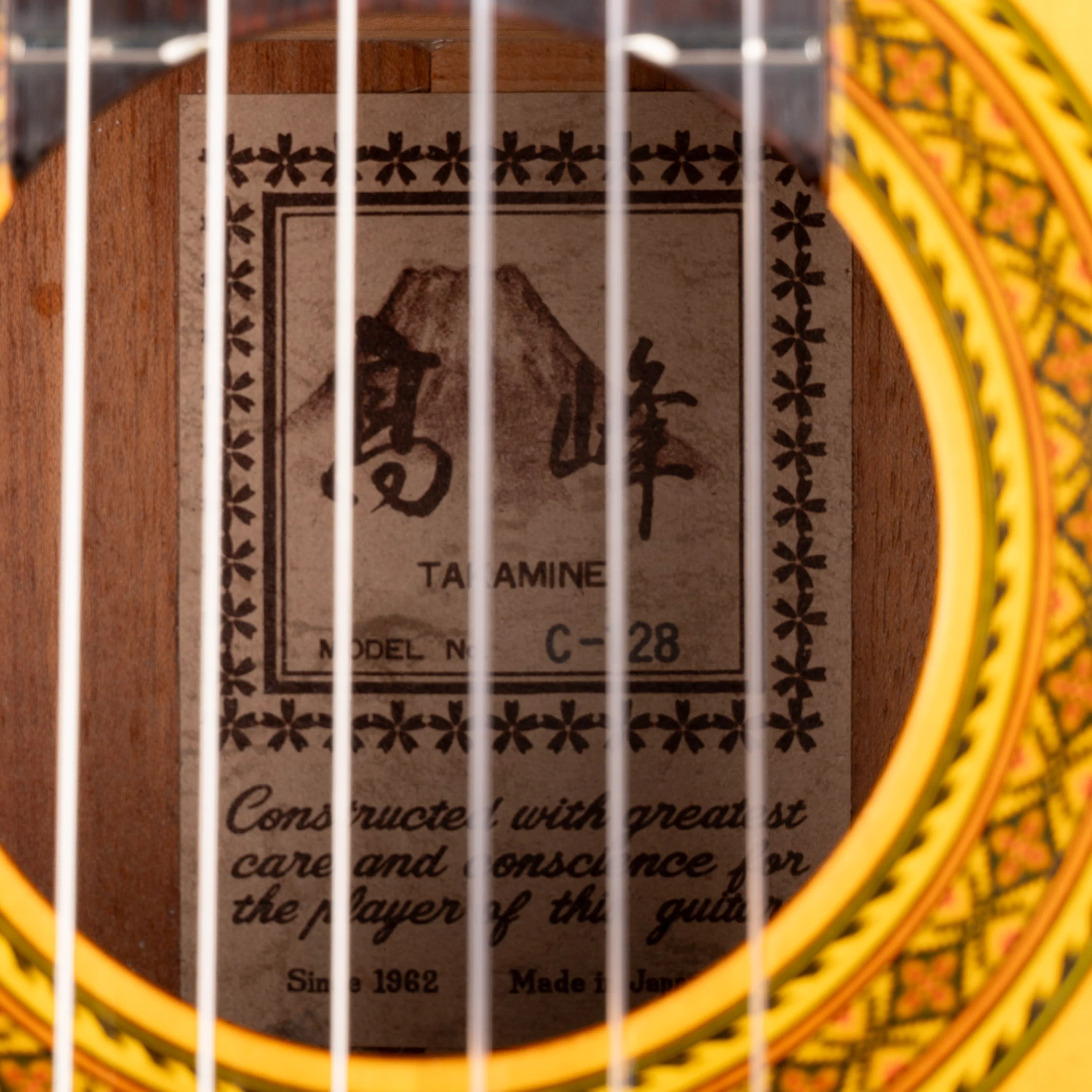 Pre Owned Takamine Made In Japan Model C-128 Nylon Classical Guitar Natural - Image 9