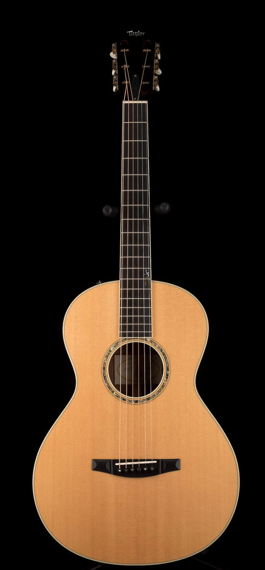 Pre Owned Taylor 35th Anniversary XXXV-P Parlor Natural Acoustic Guitar With OHSC - Image 2