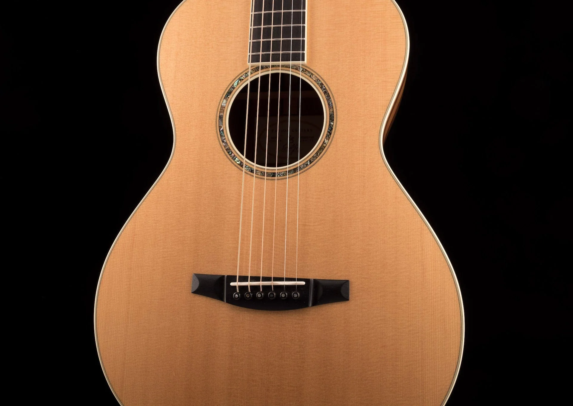 Pre Owned Taylor 35th Anniversary XXXV-P Parlor Natural Acoustic Guitar With OHSC - Image 5