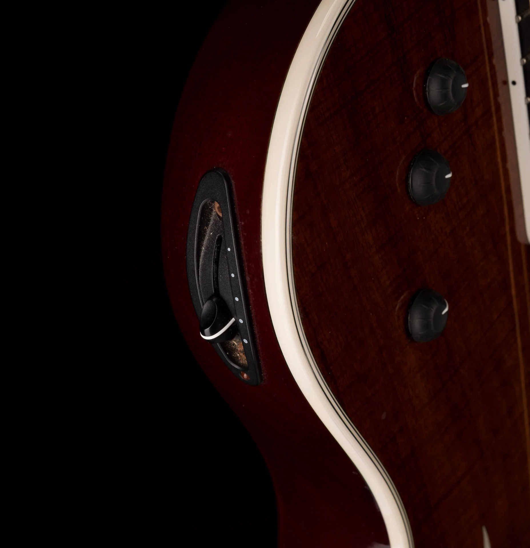 Pre Owned Taylor T5 C-2 Custom Koa With OHSC - Image 9