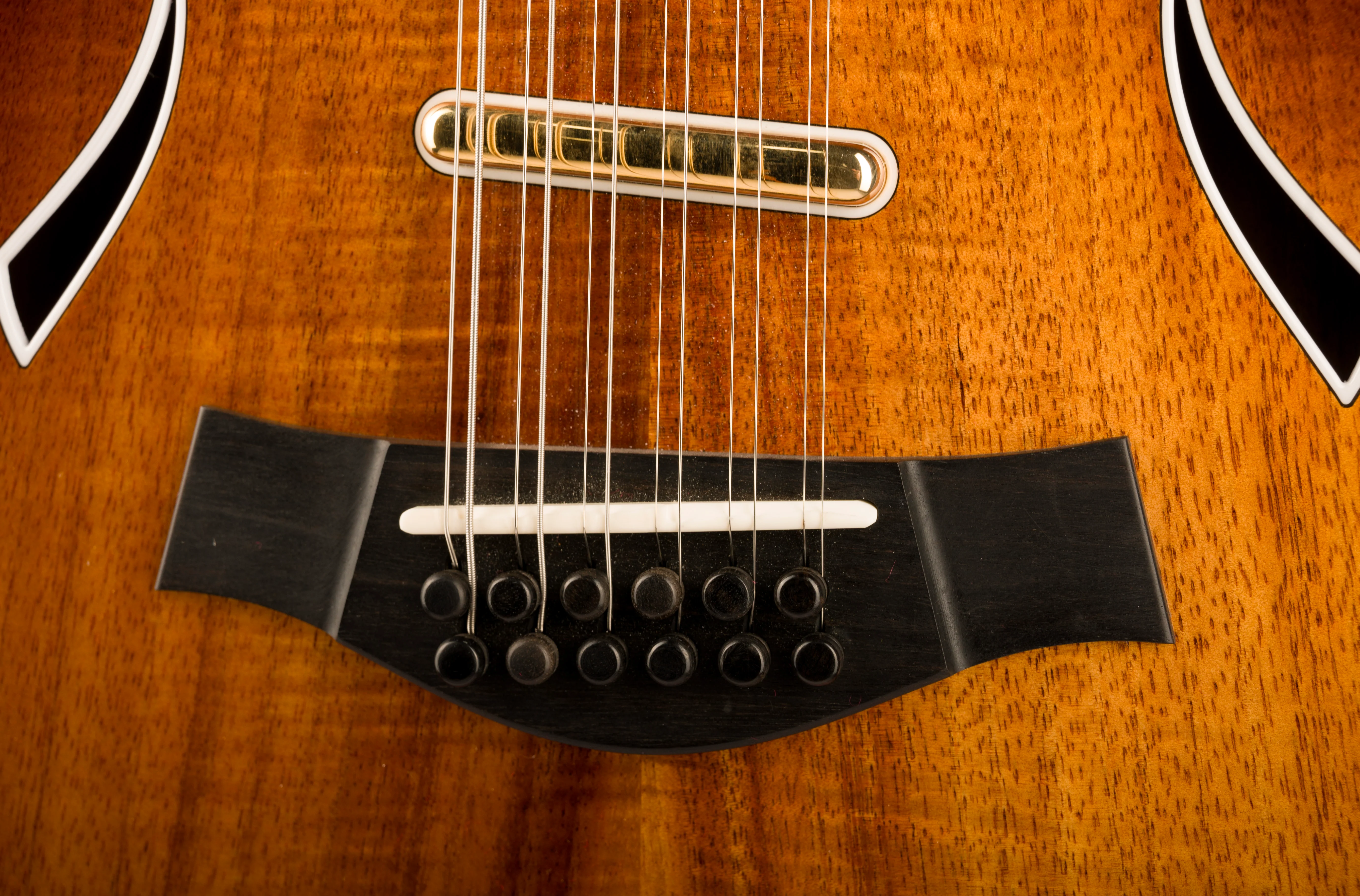 Pre Owned Taylor T5z-12 Custom Koa Electric Guitar With OHSC - Image 7