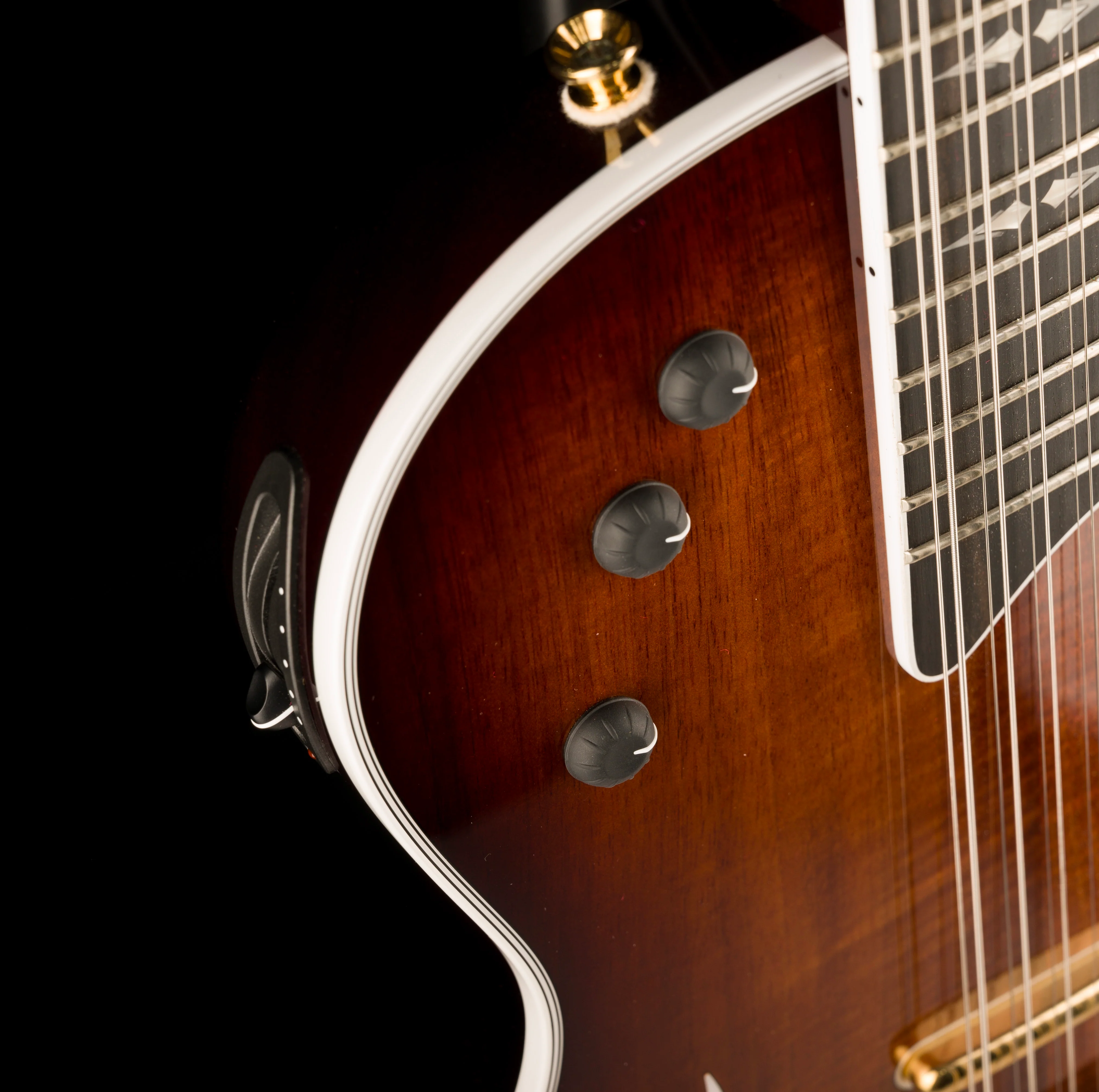Pre Owned Taylor T5z-12 Custom Koa Electric Guitar With OHSC - Image 9
