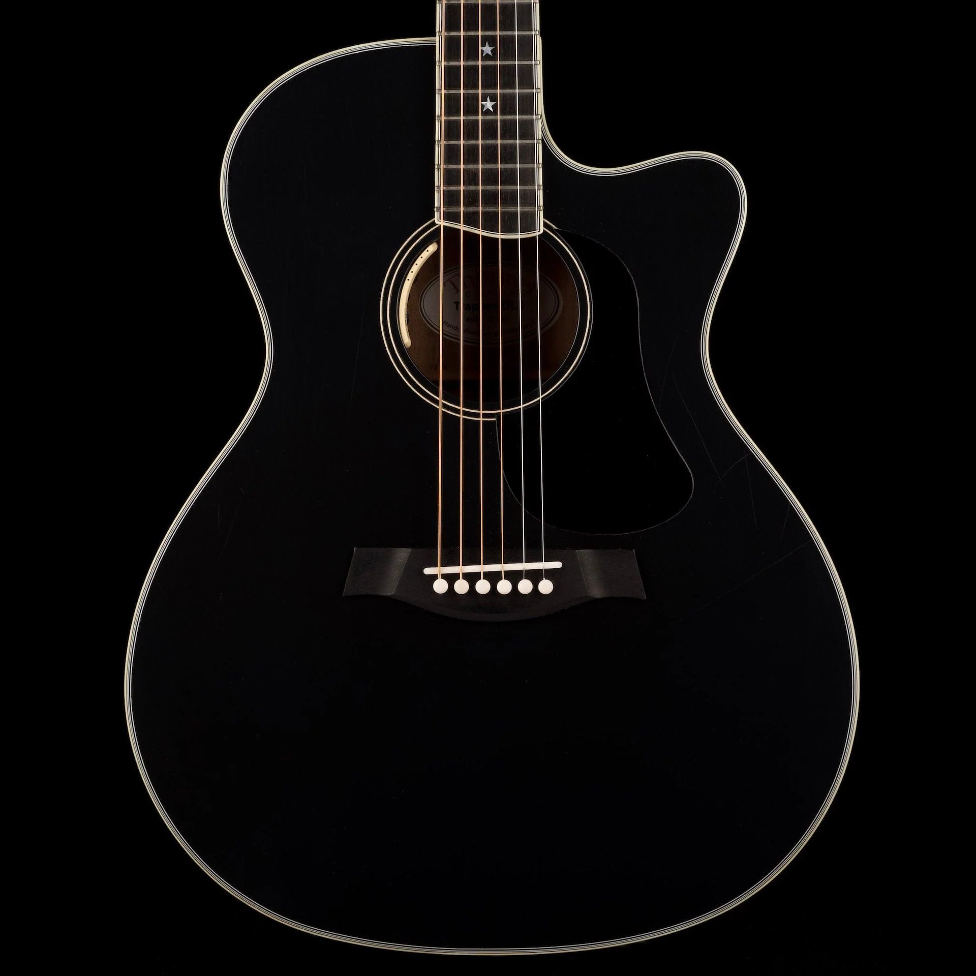 Pre-Owned Thomas Trapper Deluxe Auditorium Acoustic Electric Black w Hiscox Case