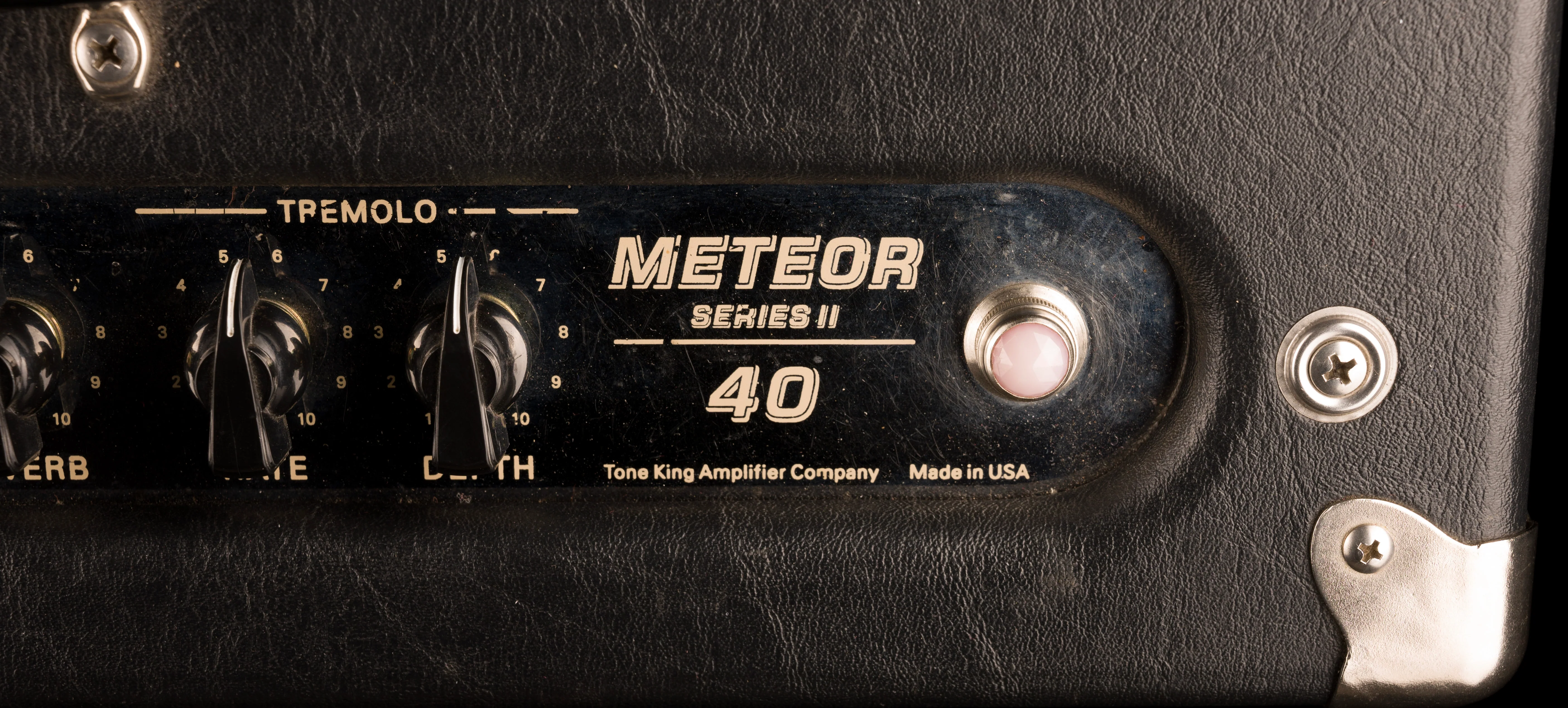 Pre Owned Tone King Meteor II Guitar Amp Combo with Cover - Image 6