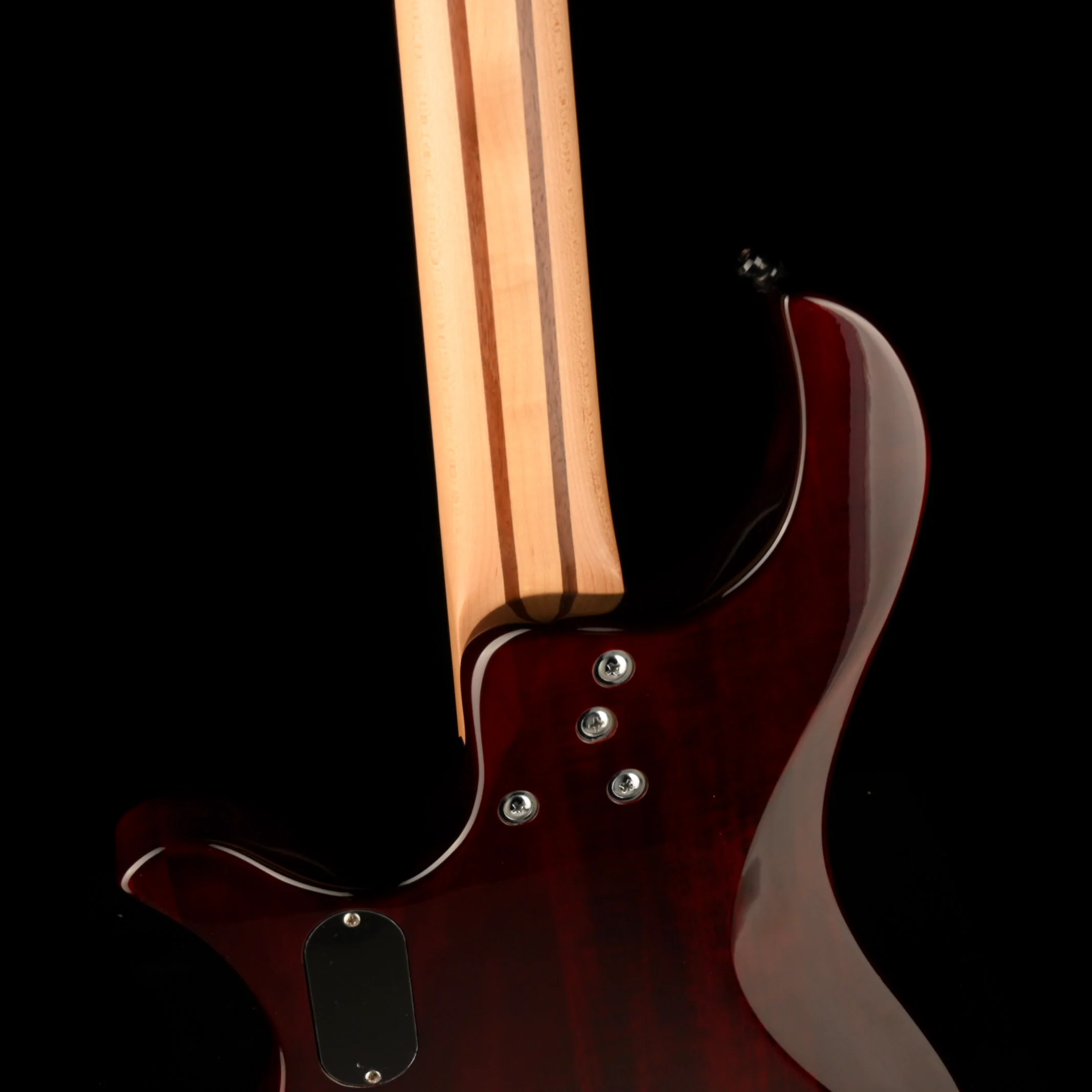 Pre Owned Traben Phoenix 4 Flame Red Bass With OHSC - Image 12