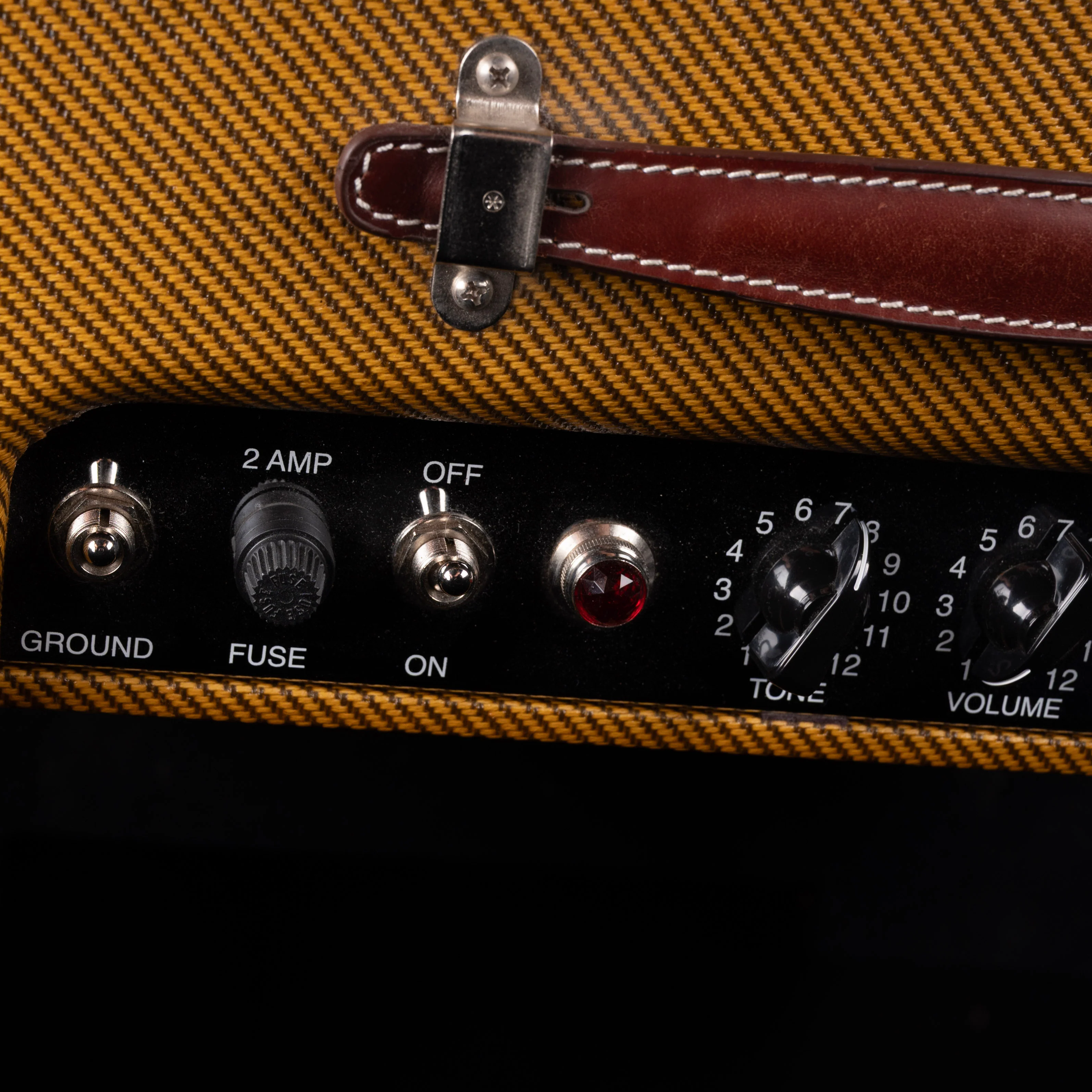 Pre Owned Tungsten Cortez 5E3 Circuit 12-Watt Tweed Guitar Amp Combo With Cover - Image 3
