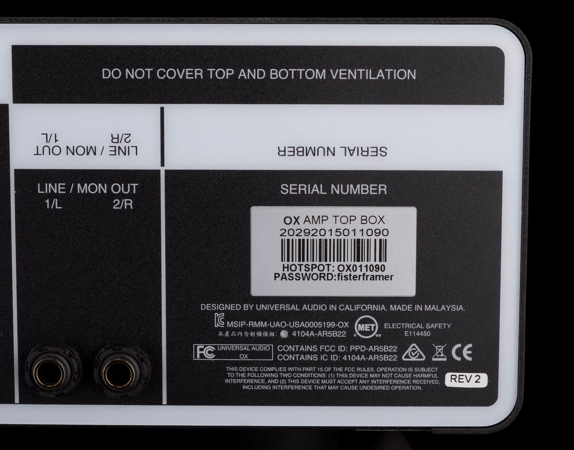 Pre Owned Universal Audio OX Amp Top Box Speaker Simulator With Adapter - Image 11