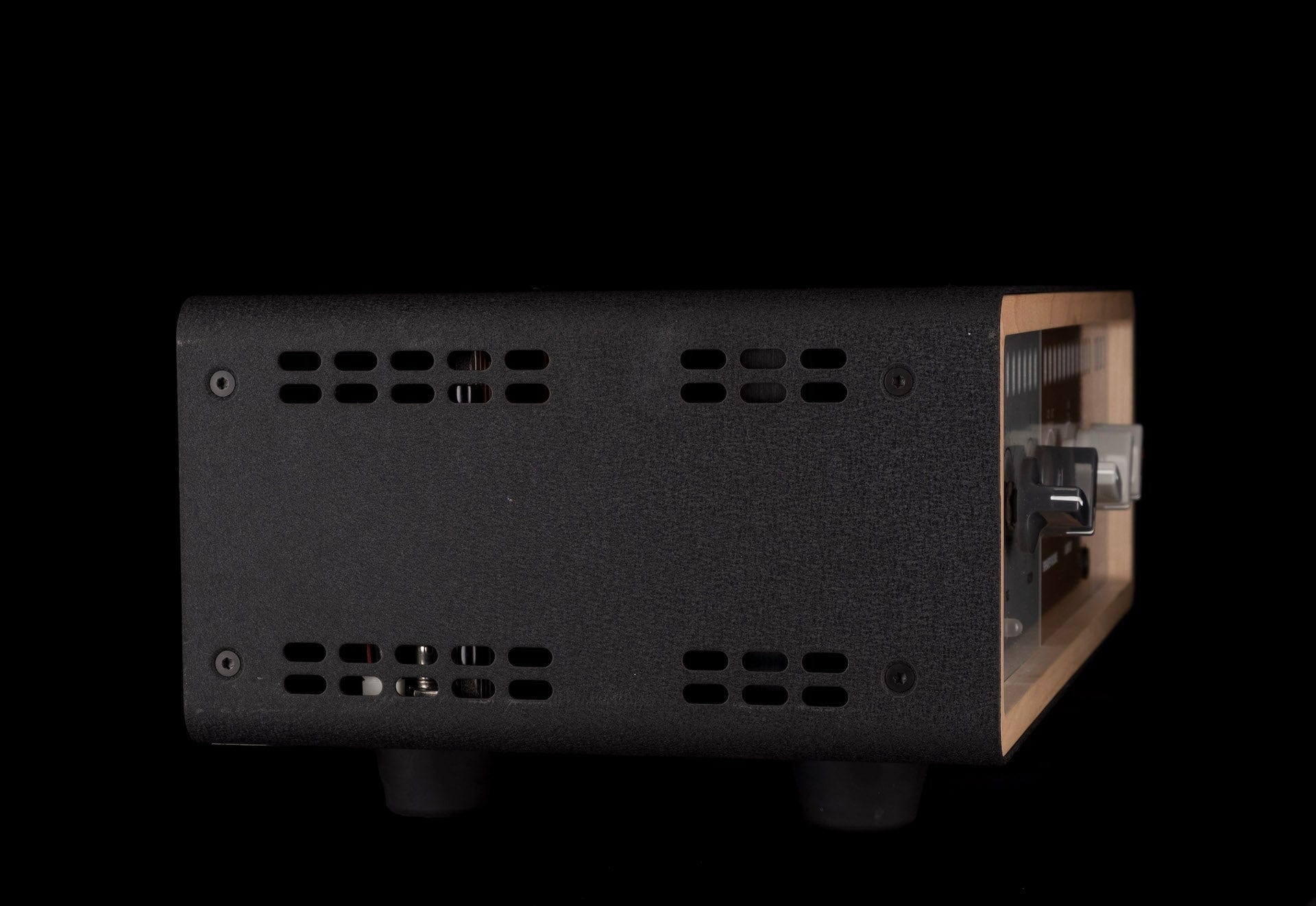 Pre Owned Universal Audio OX Amp Top Box Speaker Simulator With Adapter - Image 12
