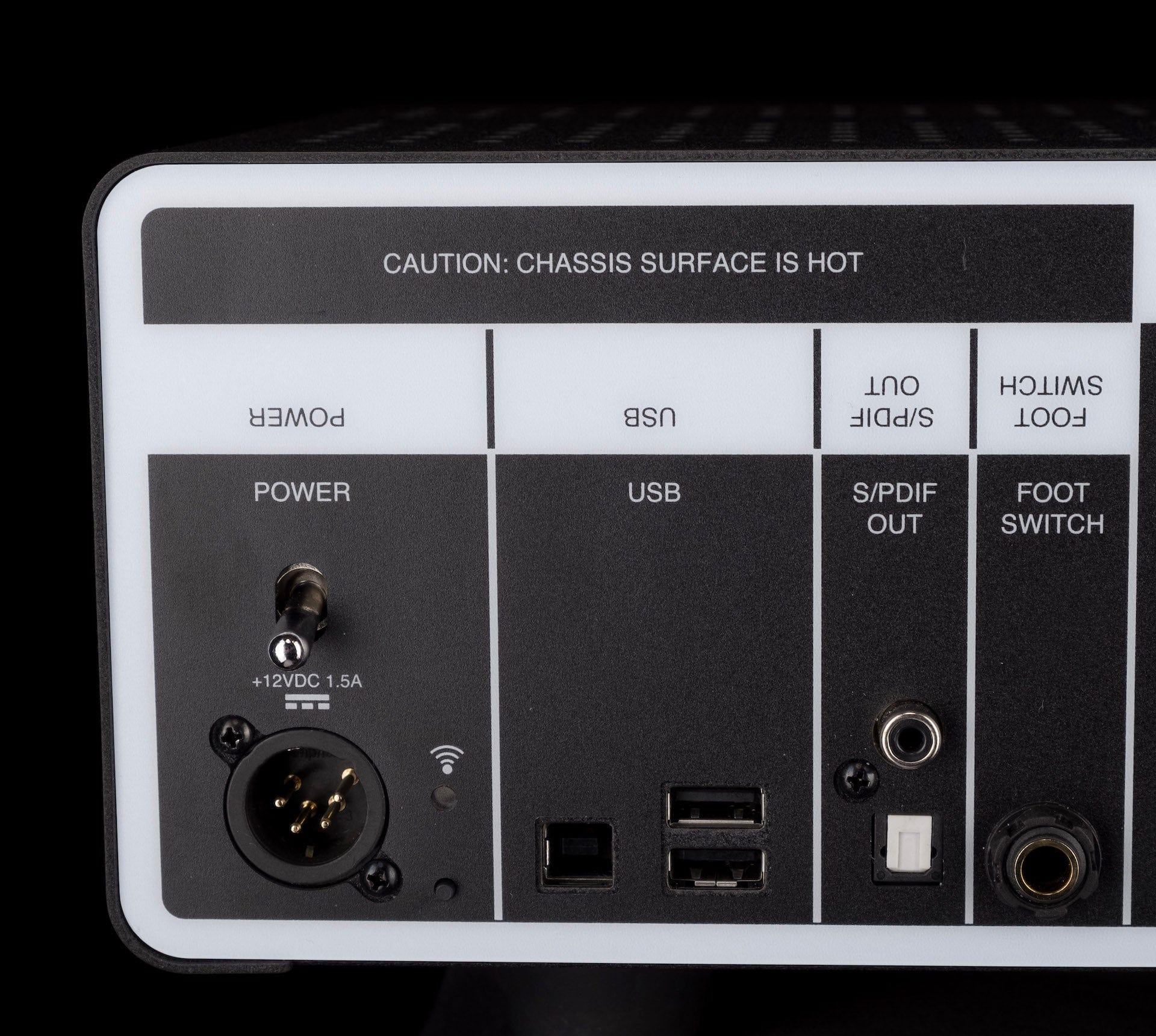 Pre Owned Universal Audio OX Amp Top Box Speaker Simulator With Adapter - Image 9