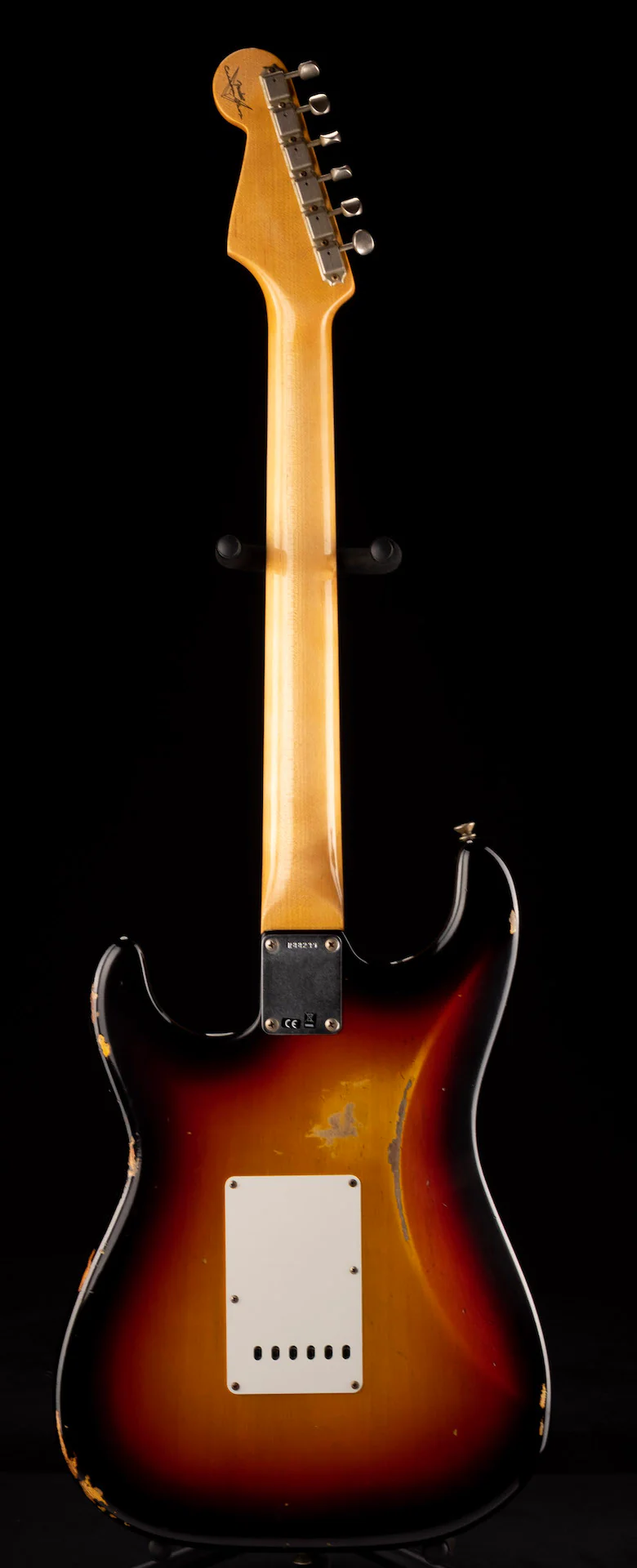 Pre Owned 2016 Fender Custom Shop 1963 Stratocaster Relic 3-Tone Sunburst With OHSC - Image 4