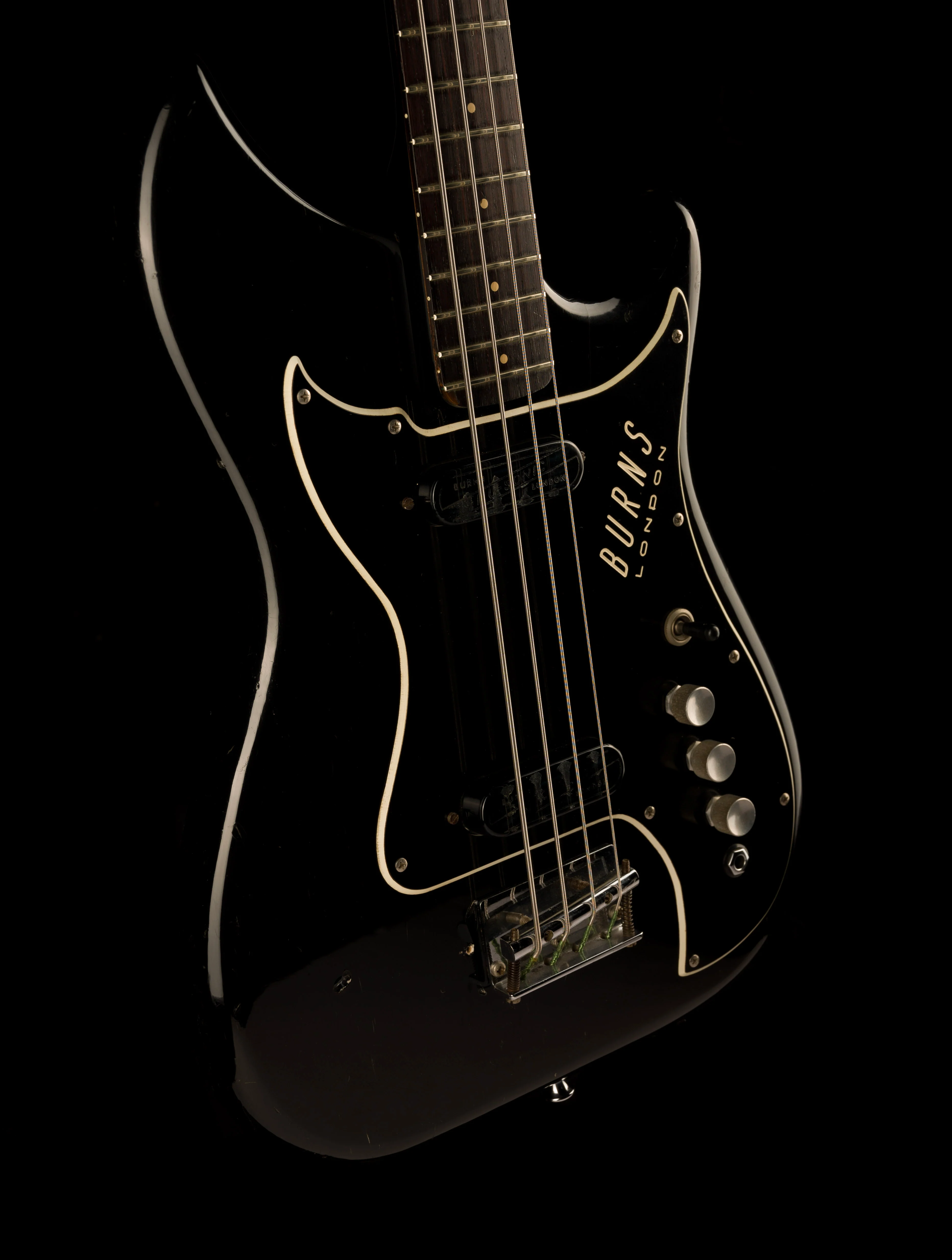 Vintage 1965 Burns Nu-Sonic Bass Black with OHSC - Image 10