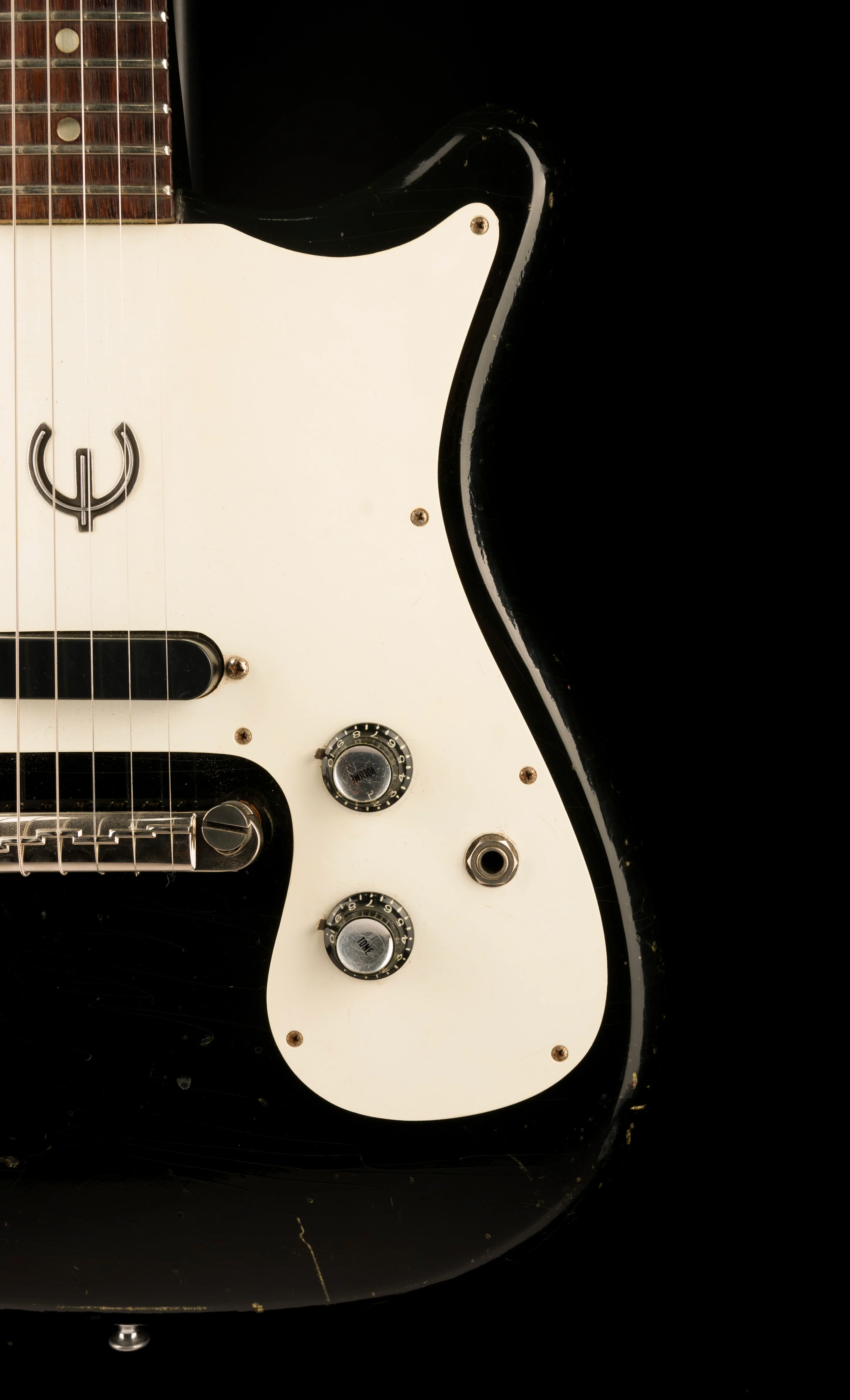 Vintage 1965 Epiphone Olympic Black With Gig Bag - Image 9