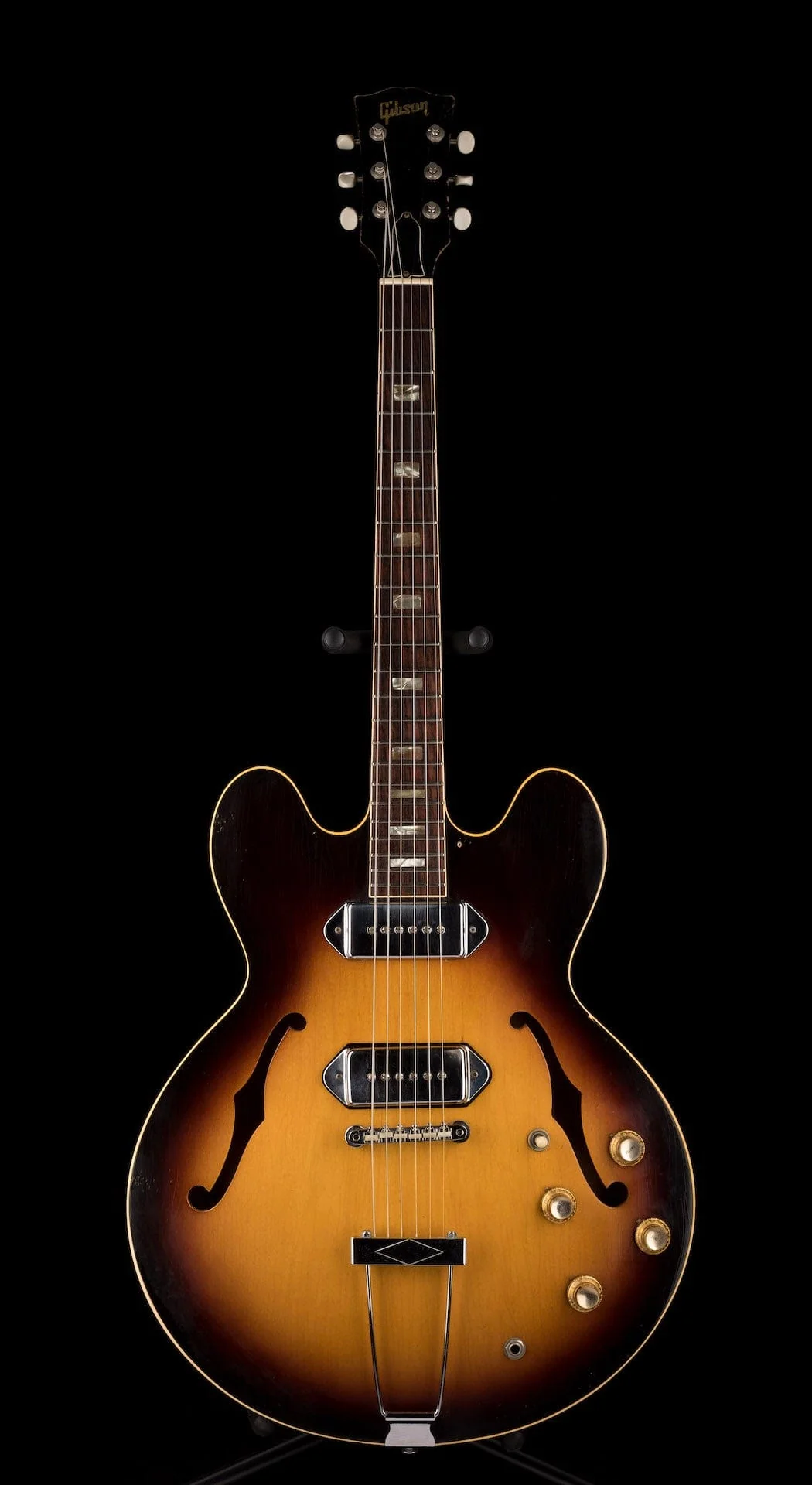 Pre Owned Vintage 1965 Gibson ES-330 Sunburst with HSC - Image 2