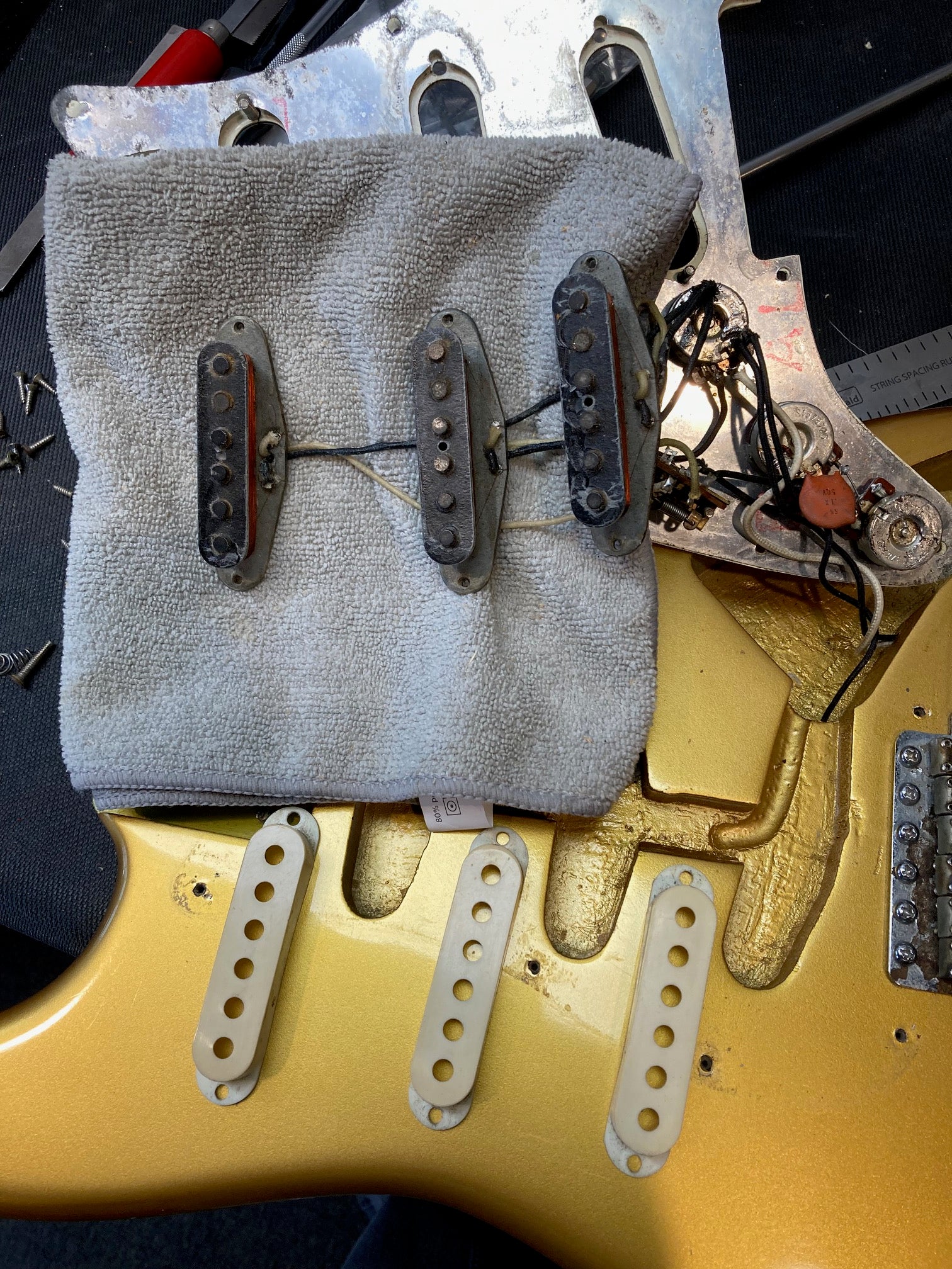 Vintage 1966 Fender Stratocaster Refinished Gold with Case - Image 15