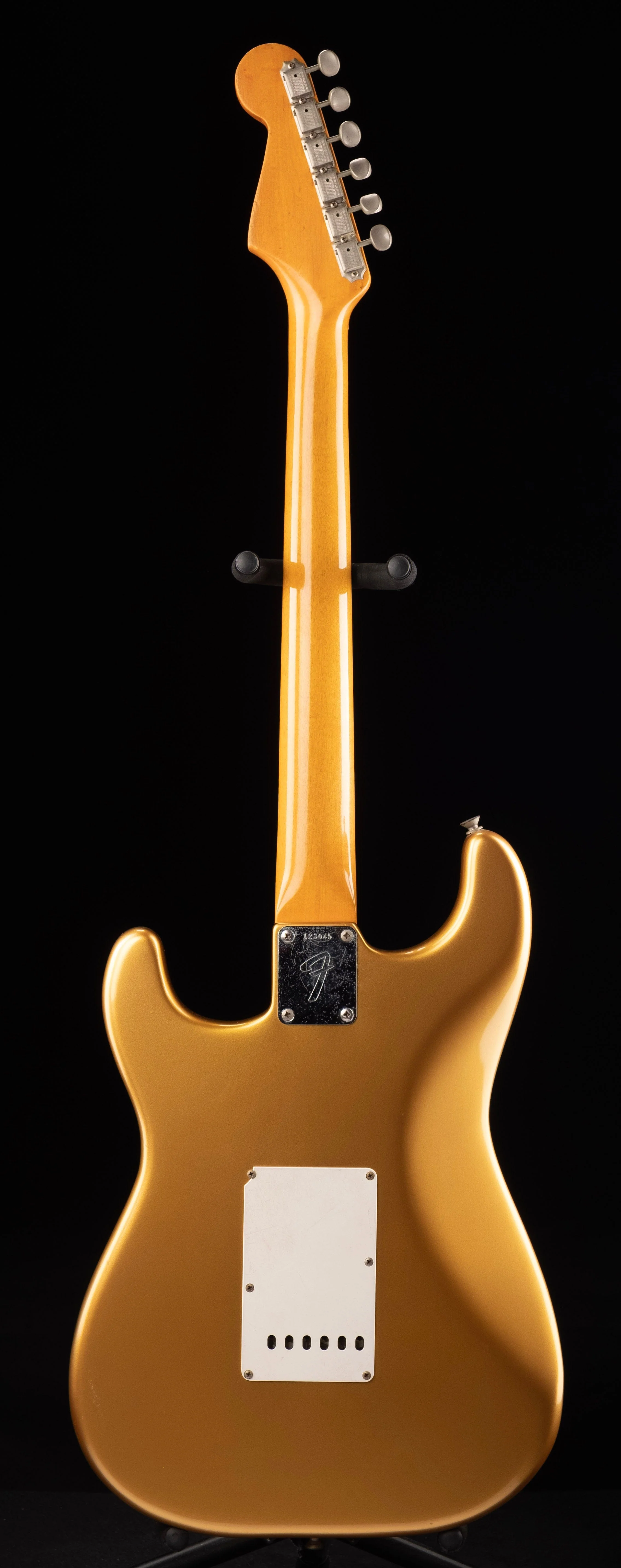 Vintage 1966 Fender Stratocaster Refinished Gold with Case - Image 4
