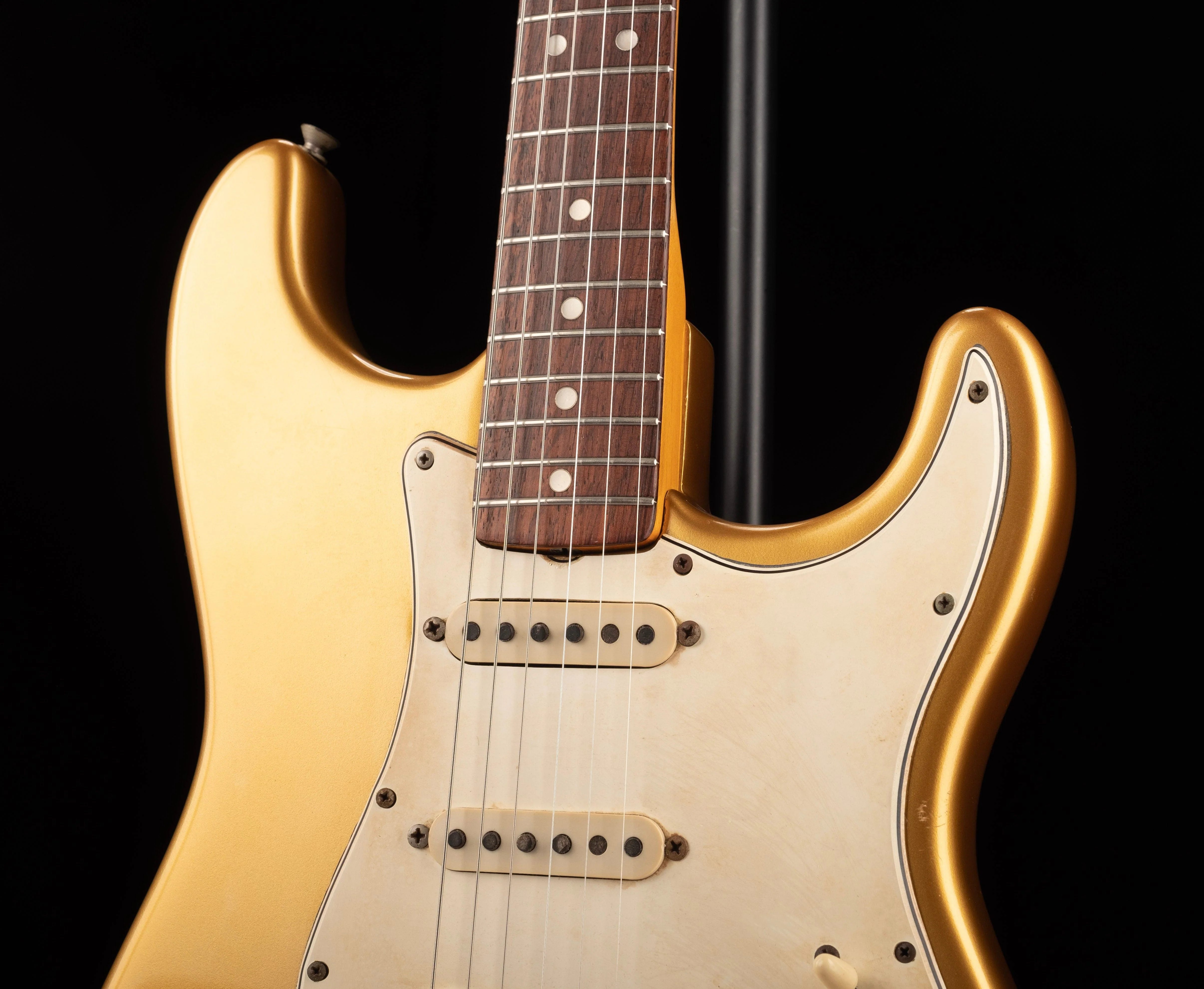 Vintage 1966 Fender Stratocaster Refinished Gold with Case - Image 5