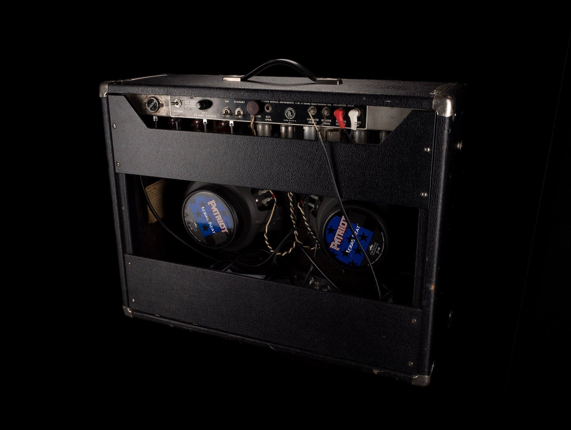 Pre Owned Vintage 1967 Fender Twin Reverb Guitar Amp Combo - Image 15
