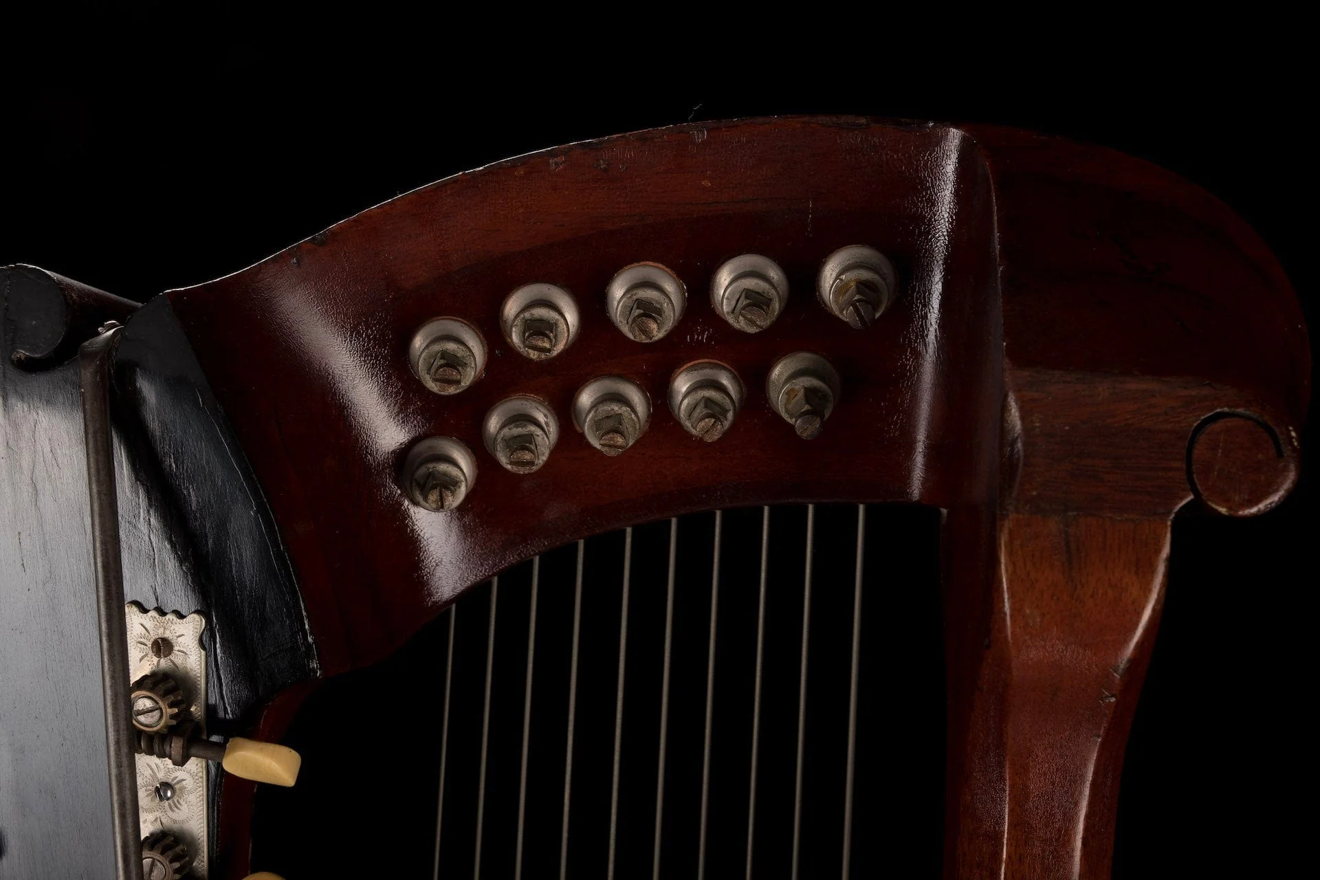 Vintage 1908 Gibson Harp Guitar Style V With Case - Image 31