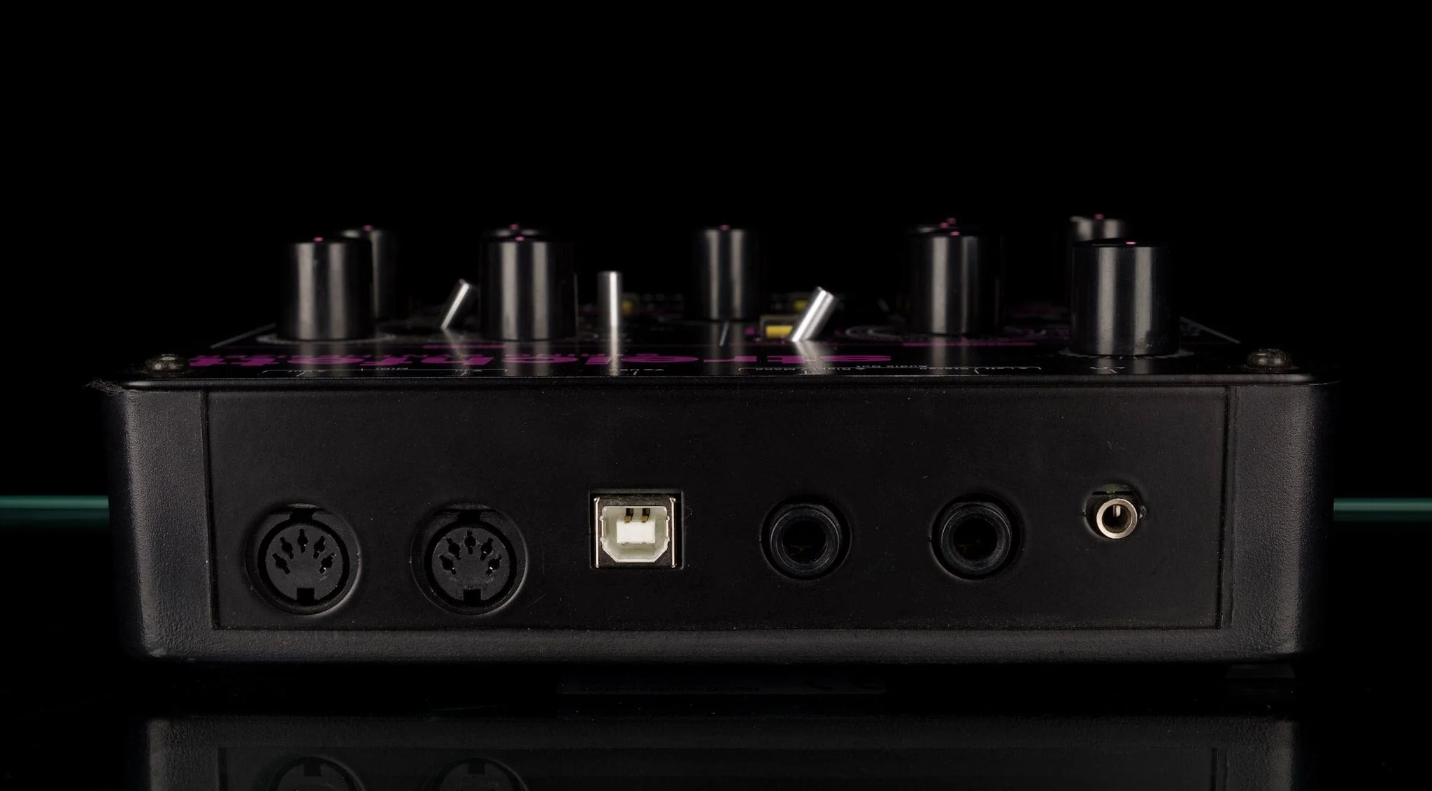 Pre Owned Waldorf Streichfett String Synth - Image 3
