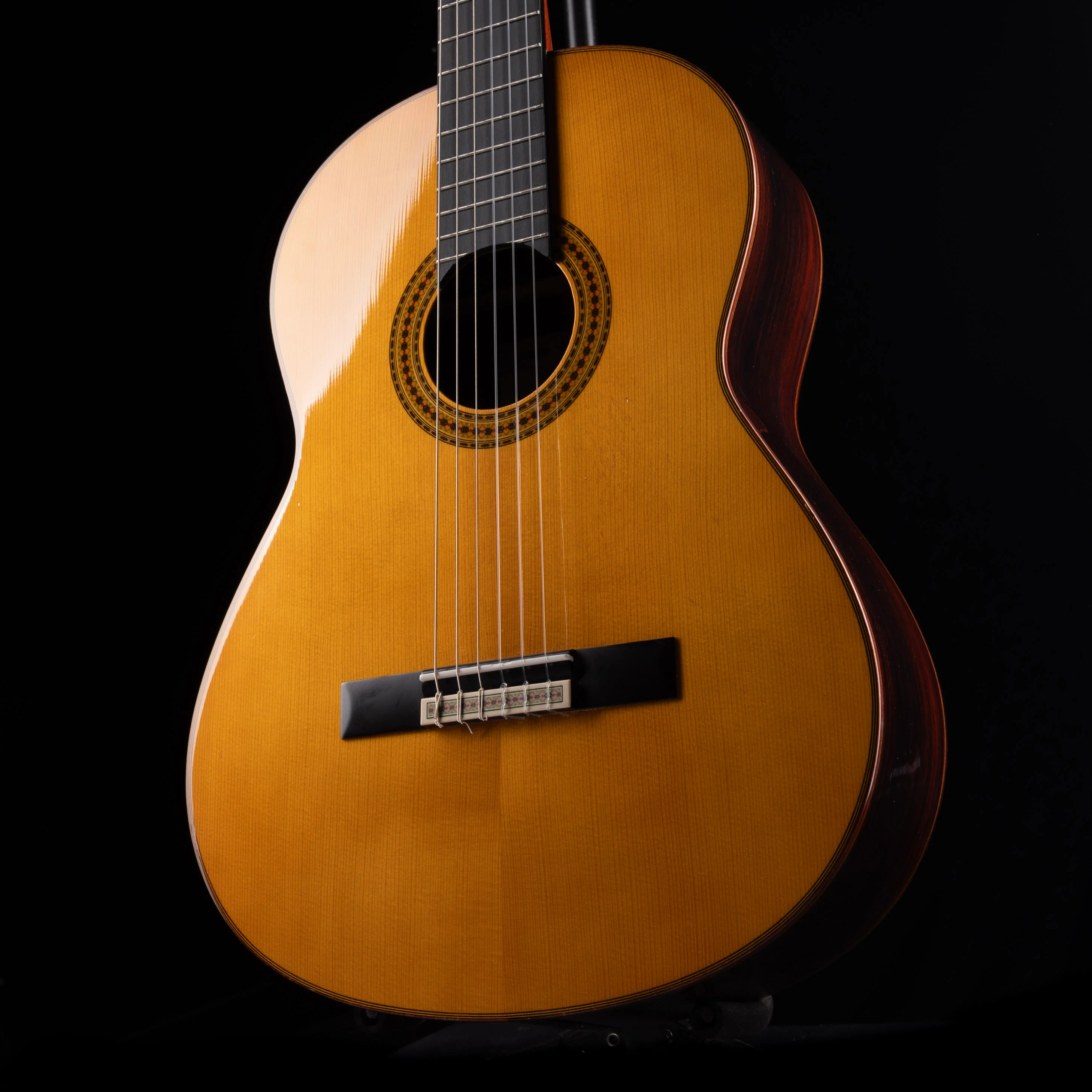 Pre Owned Yamaha GC22S Classical Acoustic Guitar With Soft Shell Case - Image 4