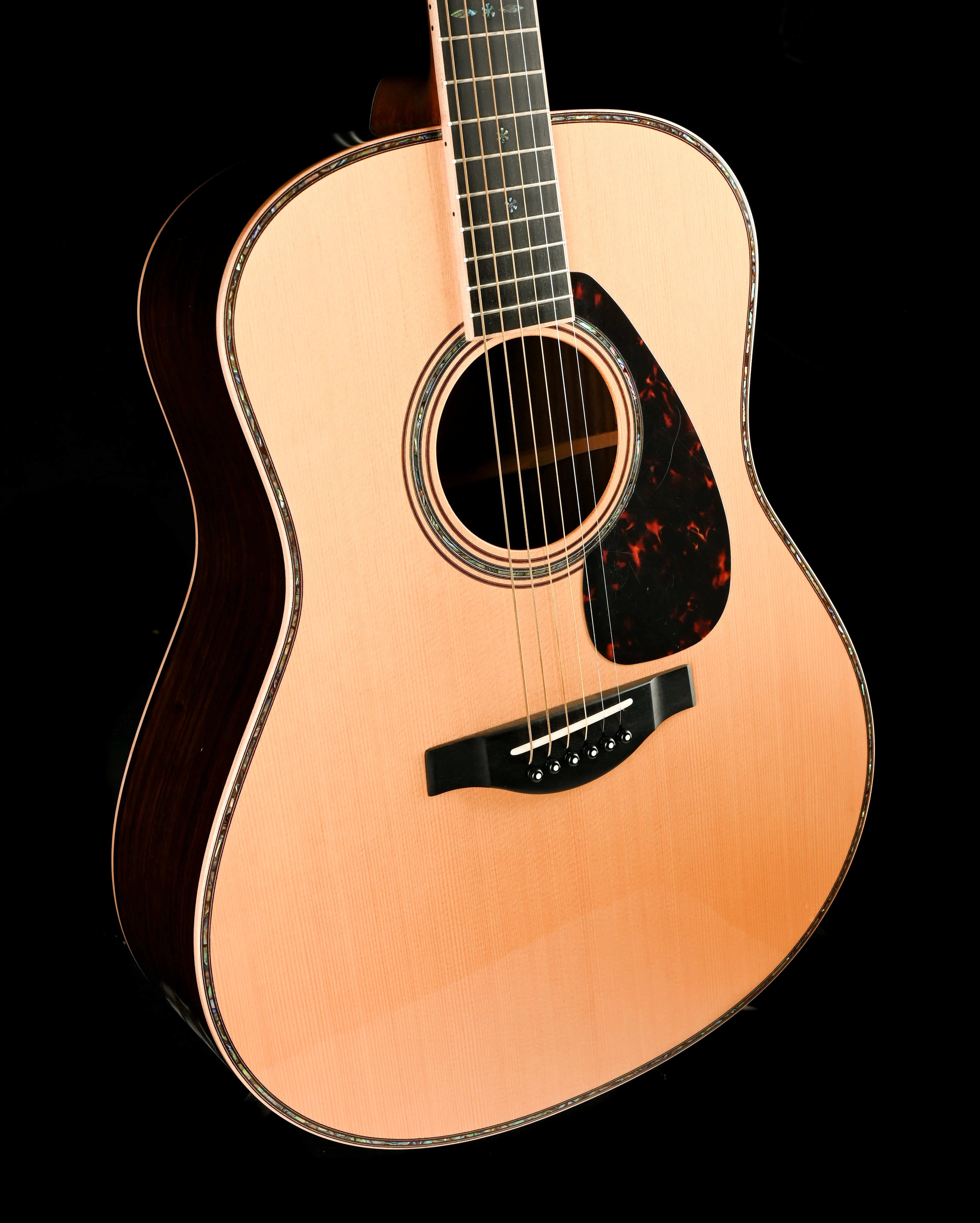 Pre Owned Yamaha LL56 ARE Jumbo Acoustic Electric Guitar With OHSC - Image 9