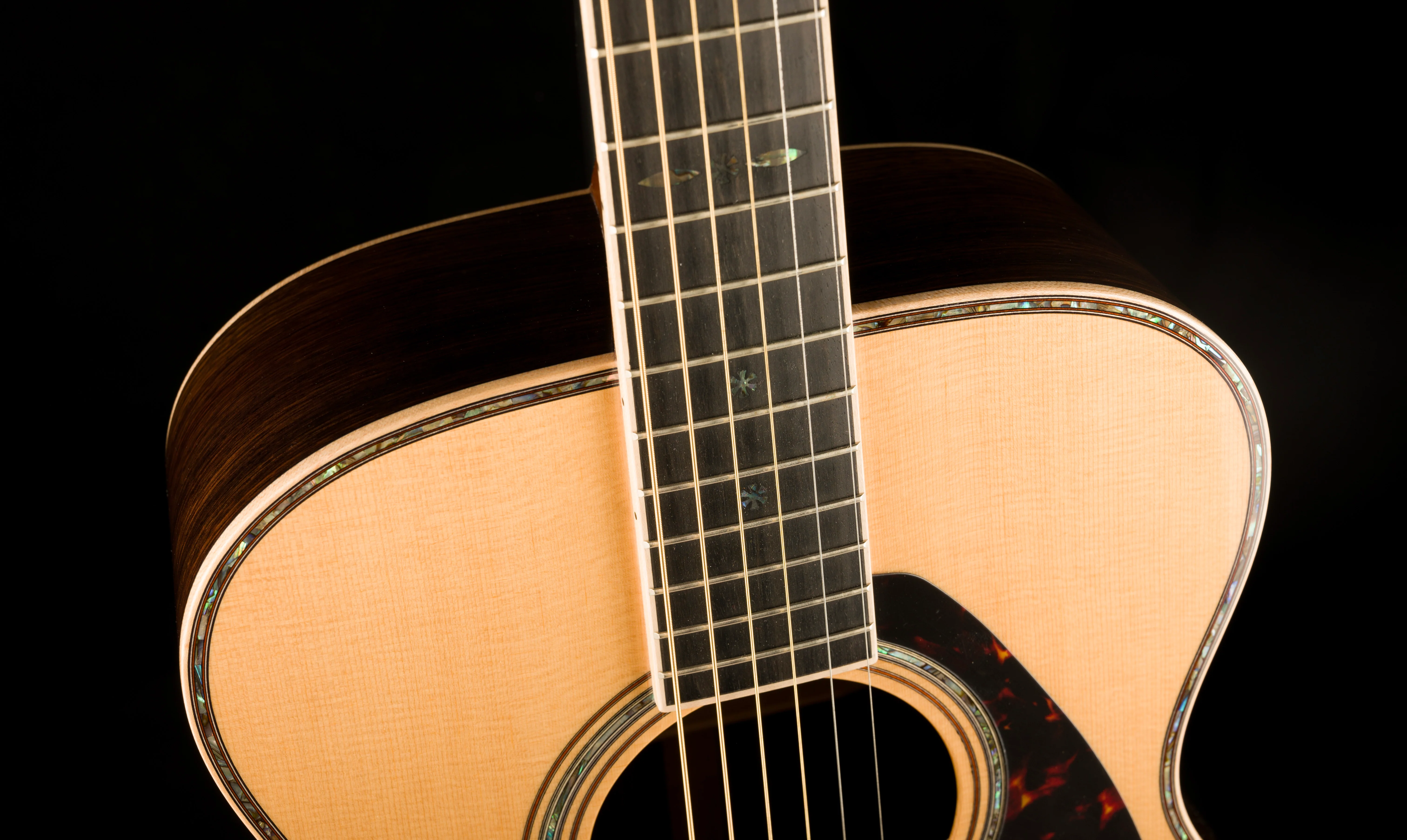 Pre Owned Yamaha LS56 ARE Concert Acoustic Guitar With OHSC - Image 3