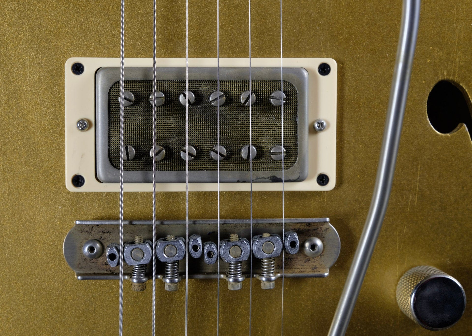 Used TMG Guitars Semi-Hollow Offset Gold Relic with Trem - Image 9