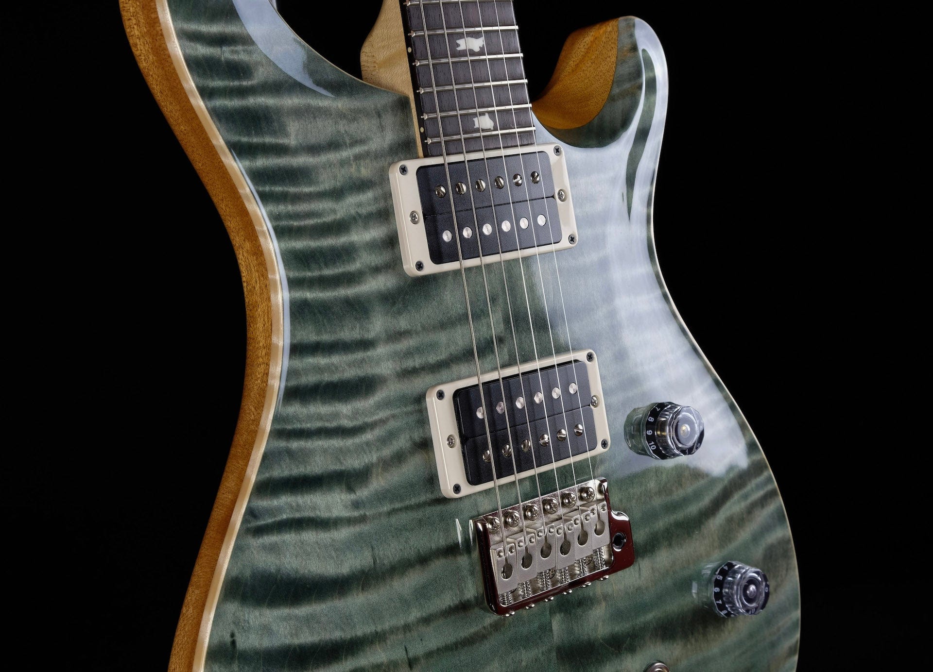 PRS CE 24 Flame Top Trampas Green Finish Bolt On Electric Guitar With Gig Bag - Image 3