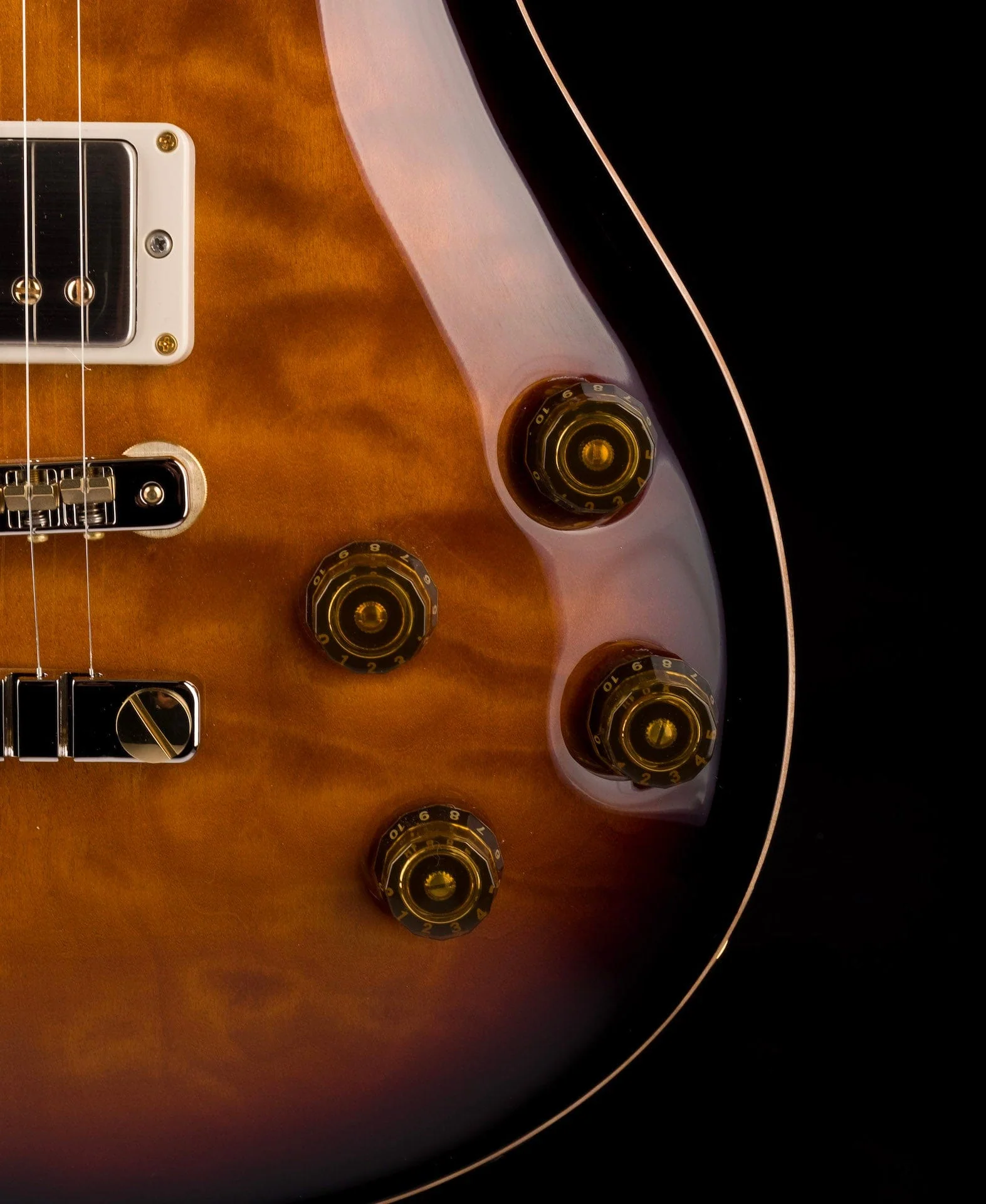 PRS Core McCarty 594 Quilt 10 Top Black Maple Neck Custom Color Solano Burst with Case - Image 8