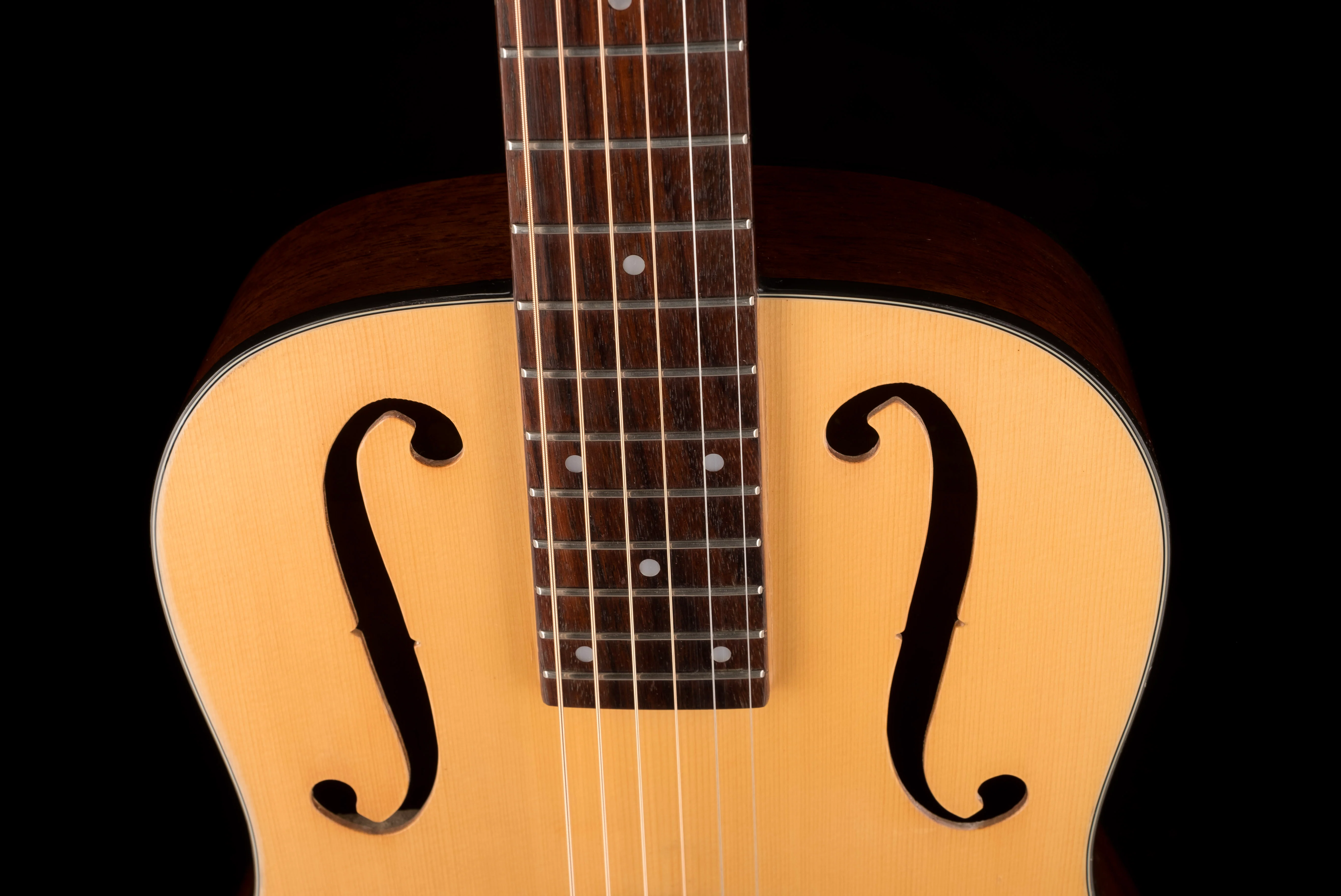 Pre Owned Regal Duolian-Style Resonator Natural Round-Neck - Image 3