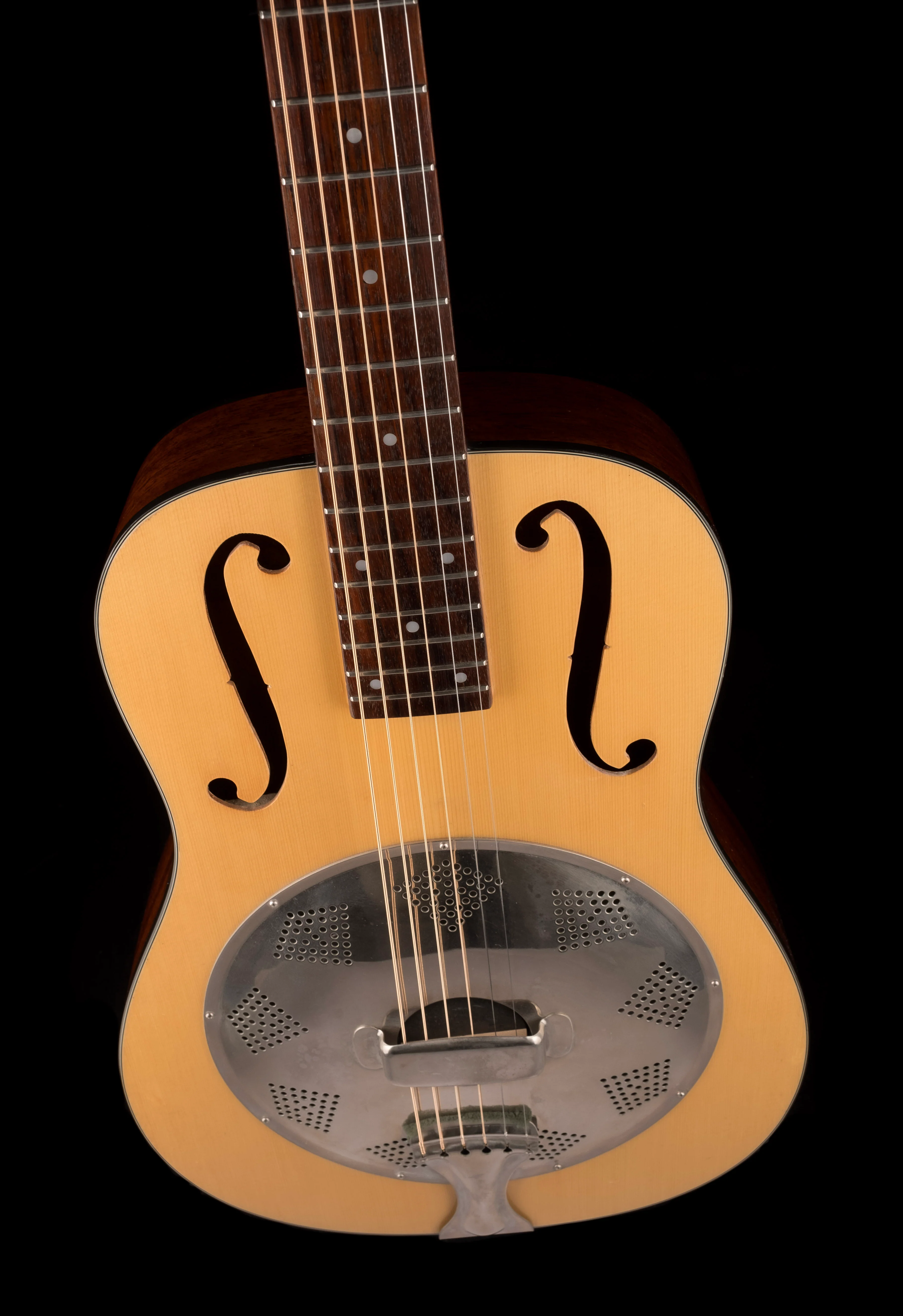 Pre Owned Regal Duolian-Style Resonator Natural Round-Neck - Image 4