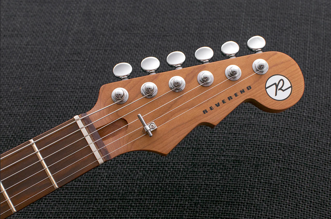 Reverend Jetstream 390 Roasted Maple Neck Electric Guitar Mulberry Mist - Image 4