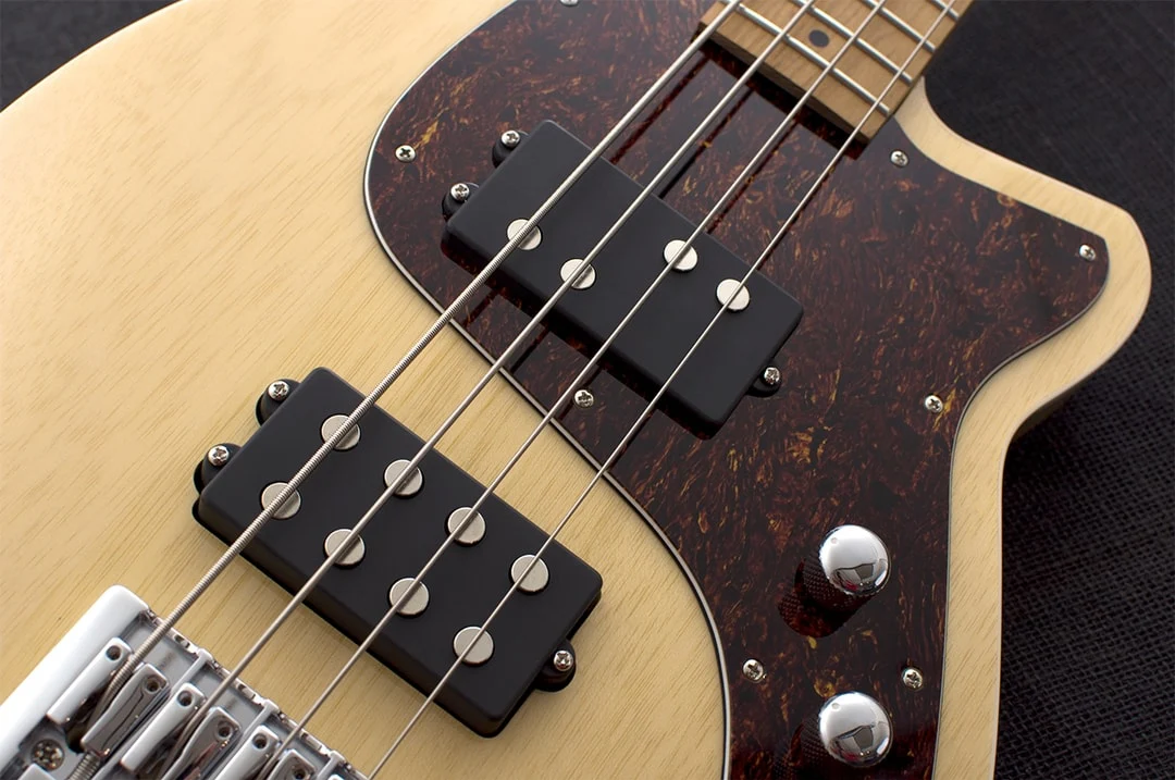 Reverend Mercalli 4 String Electric Bass Guitar Natural - Image 4