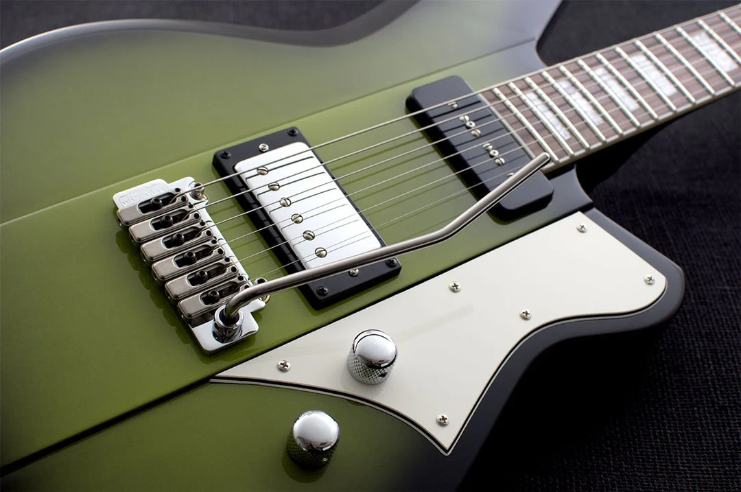 Reverend Warhawk DAW Roasted Maple Neck Electric Guitar Avocado Burst - Image 3