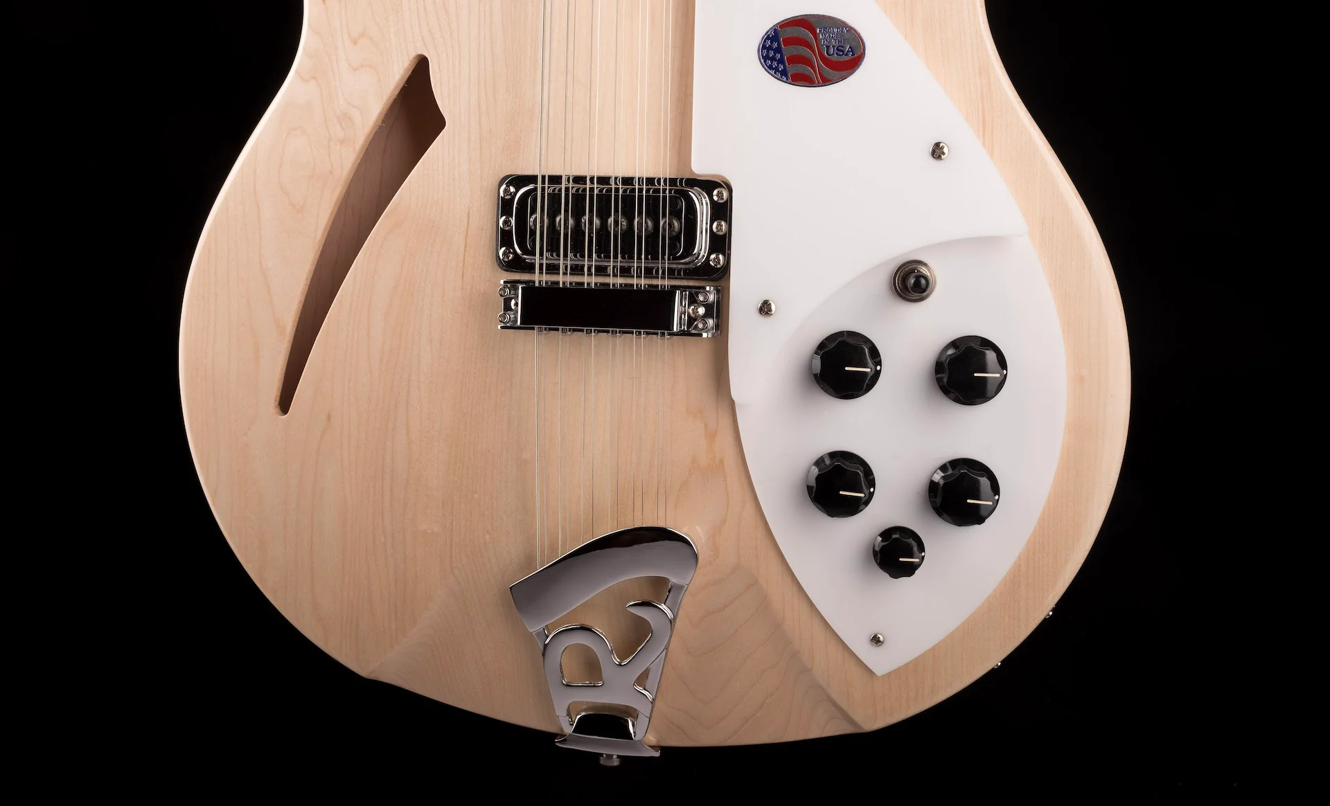 Rickenbacker 330/12 Mapleglo Semi Hollow Guitar With OHSC - Image 5