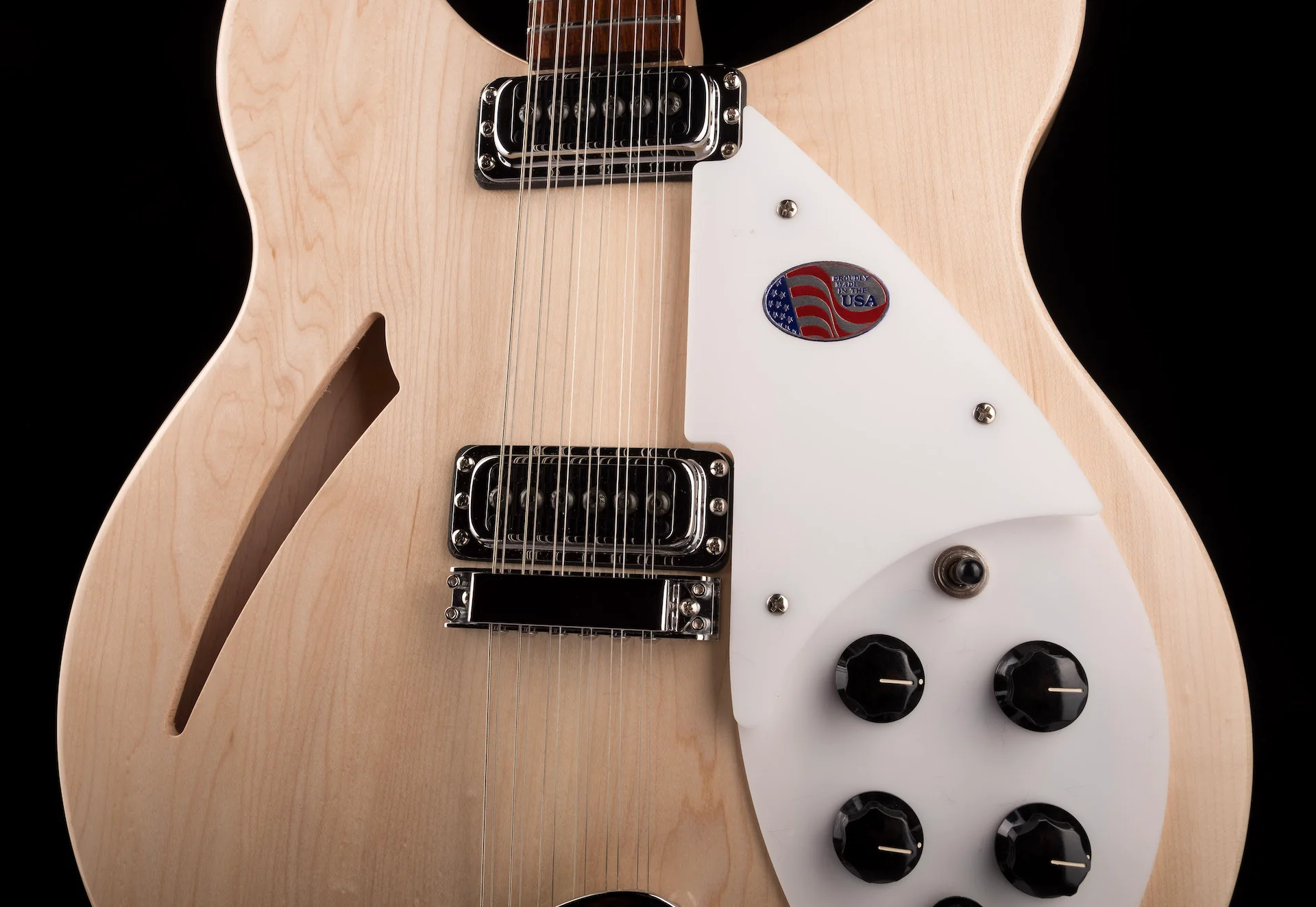 Rickenbacker 330/12 Mapleglo Semi Hollow Guitar With OHSC - Image 6